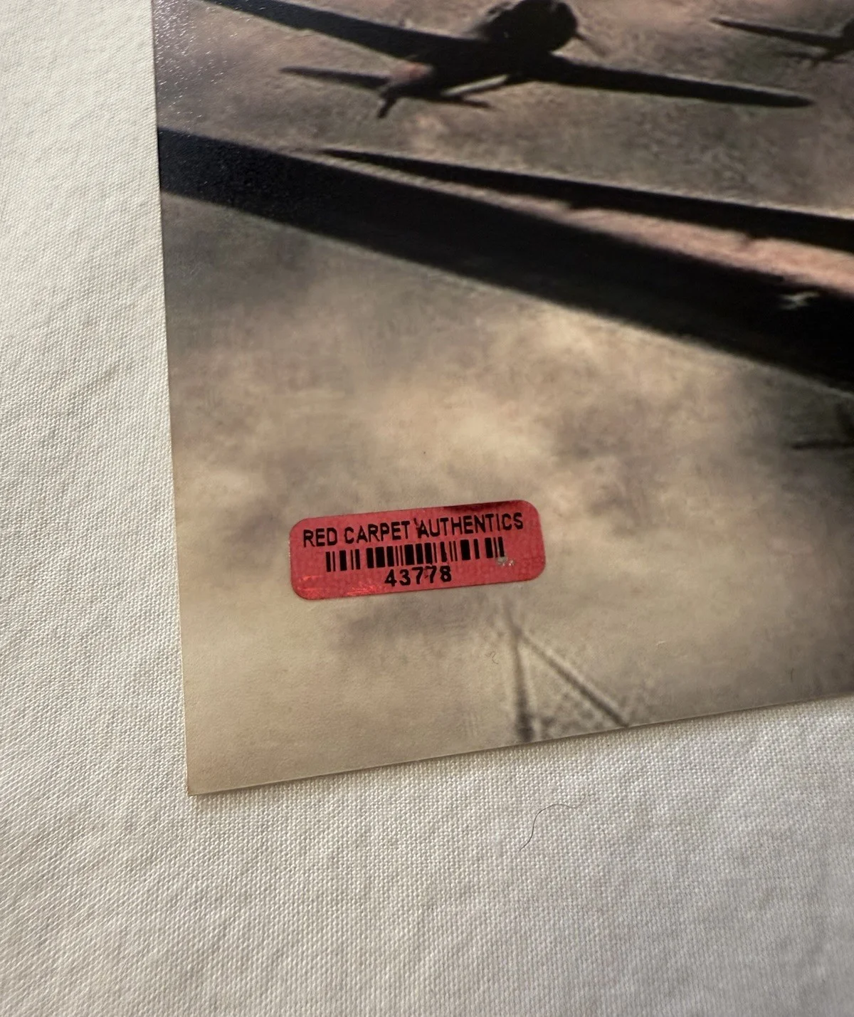 Ben Affleck — Ben Affleck ‘Pearl Harbor’ Signed Autographed 8X10 Photo RCA COA, image 2