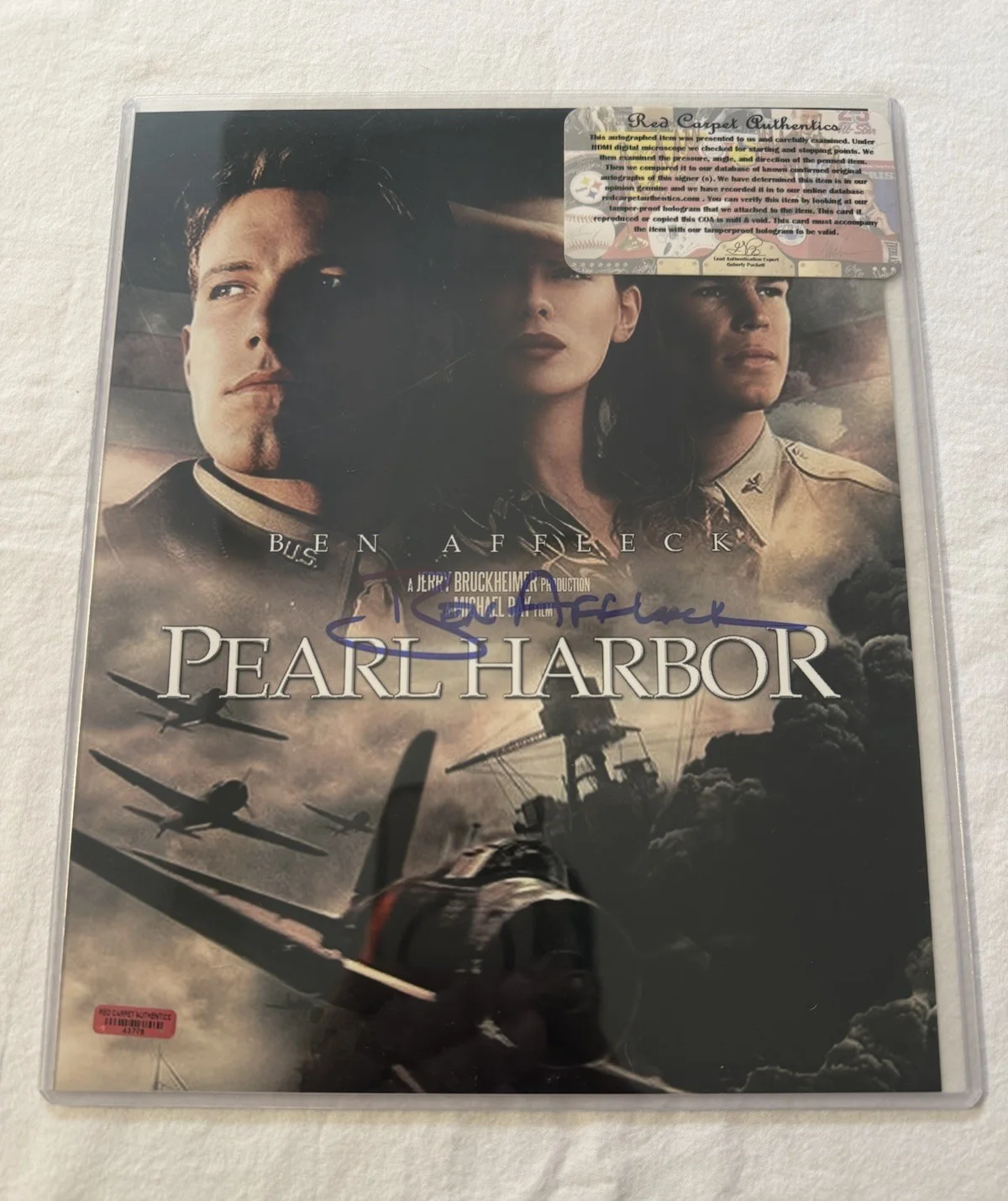Ben Affleck — Ben Affleck ‘Pearl Harbor’ Signed Autographed 8X10 Photo RCA COA, image 4