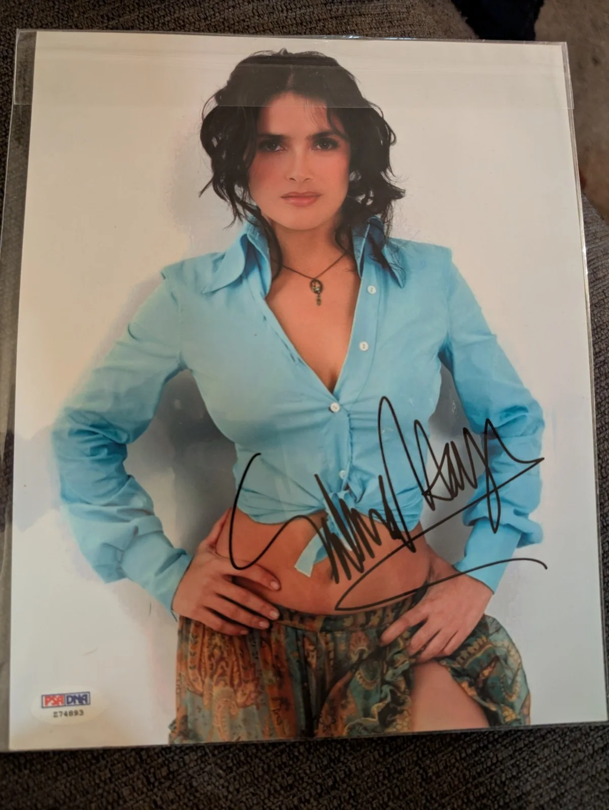 Salma Hayek — Salma Hayek Autographed Signed 8x10 Photo Certified Authentic PSA/DNA COA