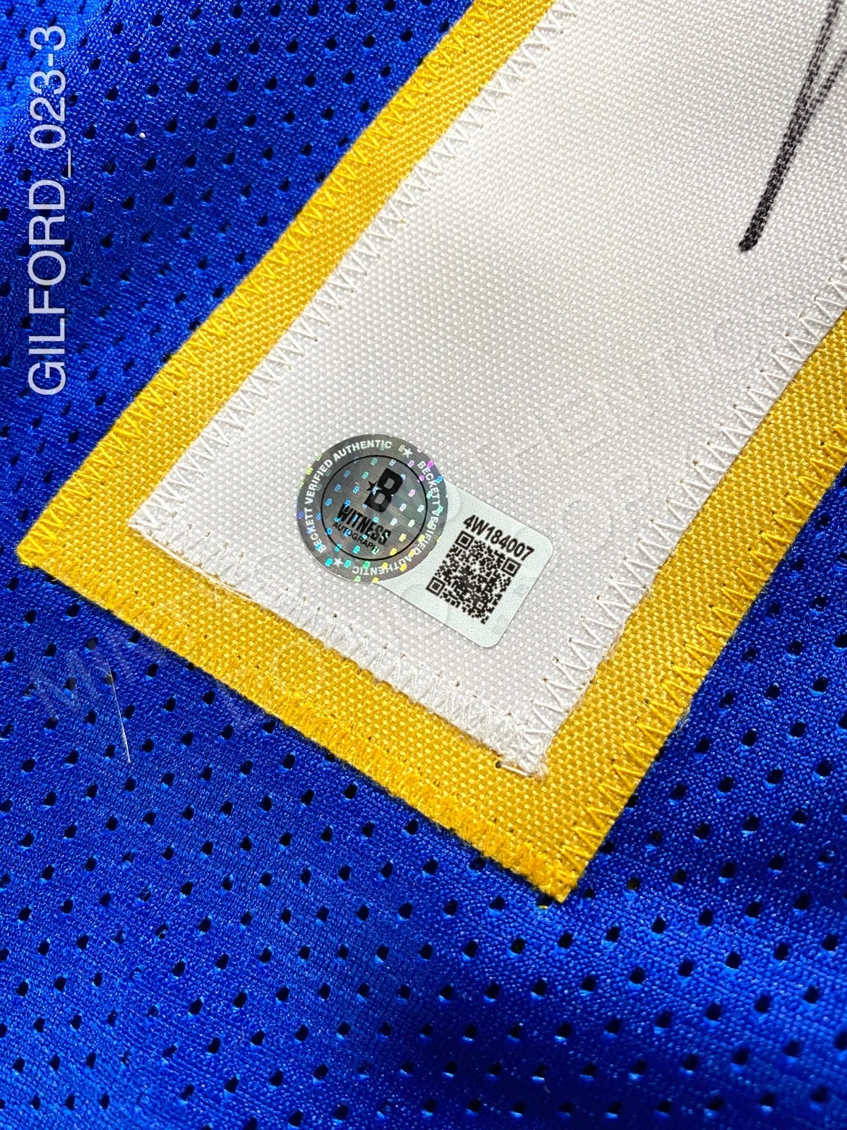 Zach Gilford — Zach Gilford signed Matt Saracen custom jersey Friday Night Lights Beckett, image 3