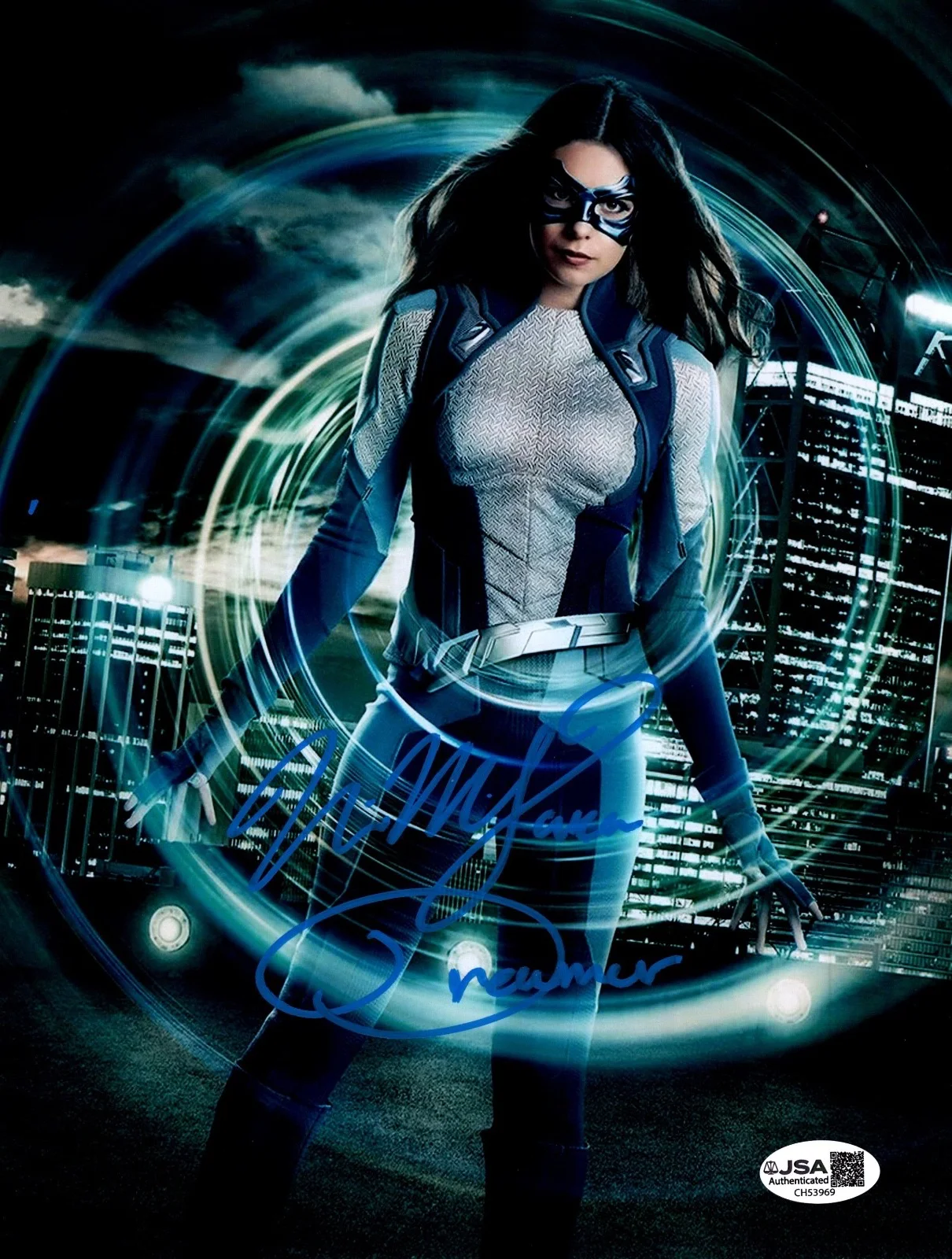NICOLE MAINES — NICOLE MAINES Authentic Hand-Signed "SUPERGIRL" 8x10 Photo (JSA COA)