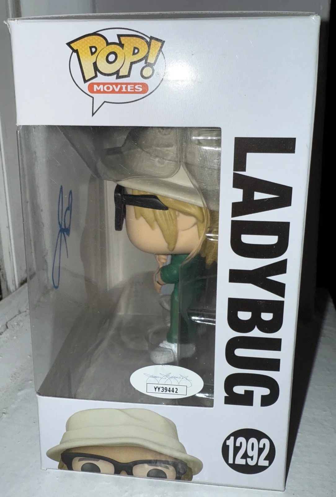Brad Pitt — Brad Pitt Signed Autograph Ladybug Funko Pop #1292 Bullet Train JSA COA, image 2