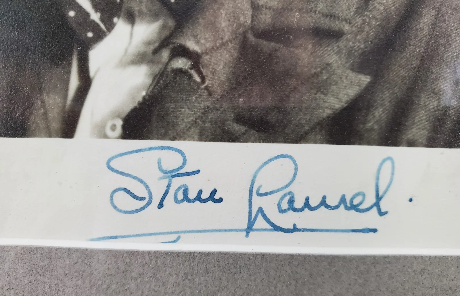Stan Laurel /Oliver Hardy — LAUREL HARDY AUTOGRAPH ORIGINAL HAND SIGNED PHOTO PICTURE 30s HELLO JSA COA ATQ, image 4