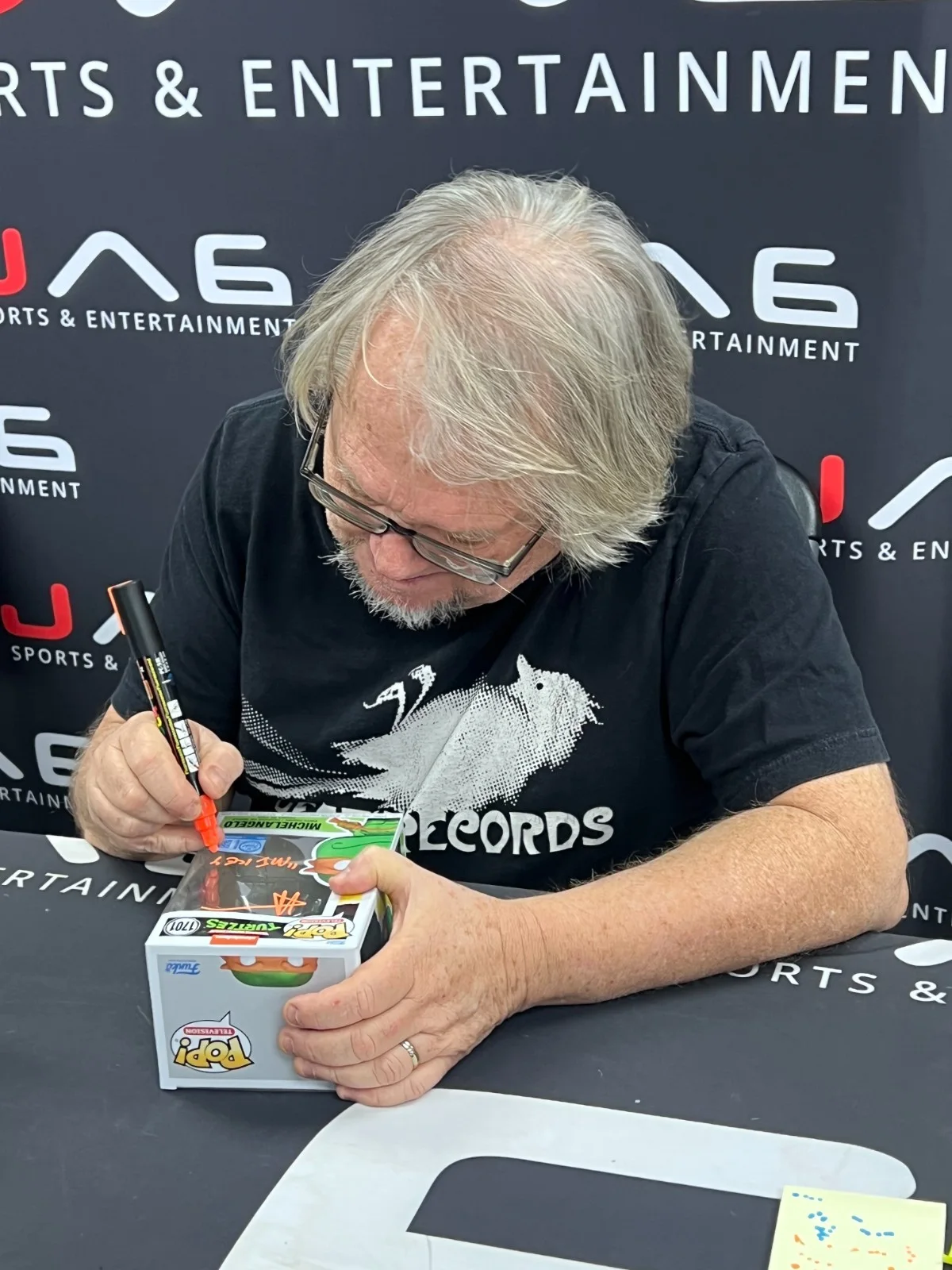 Robbie Rist — ROBBIE RIST AUTOGRAPH SIGNED FUNKO POP #1701 NINJA TURTLES MICHEANGELO JSA, image 3