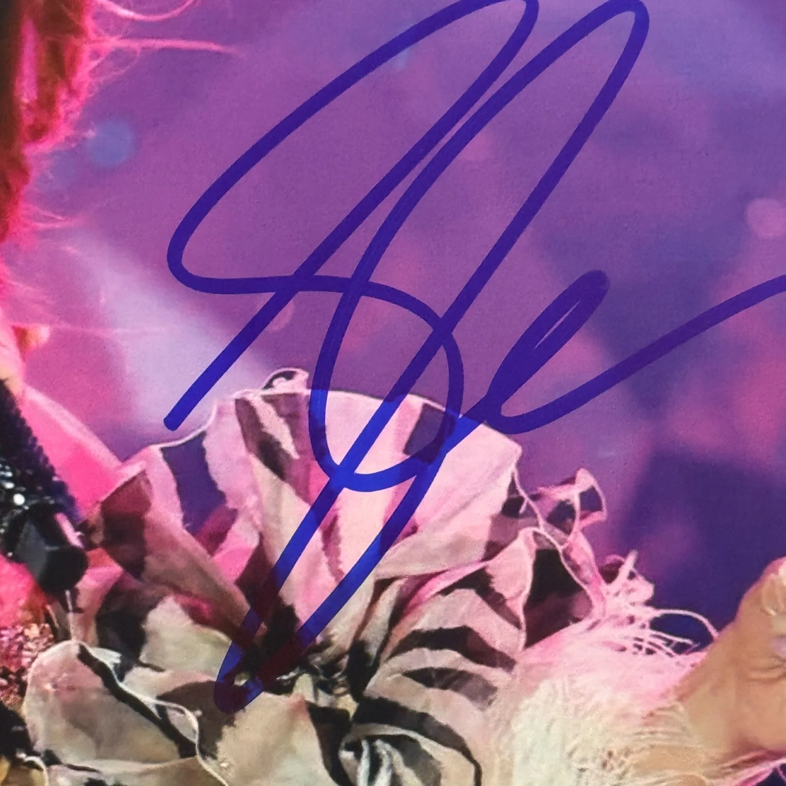 J Lo Signed Autographed 8x10 Photograph Auto Photo Jennifer Lopez JLO w/ COA WOW, изображение 3