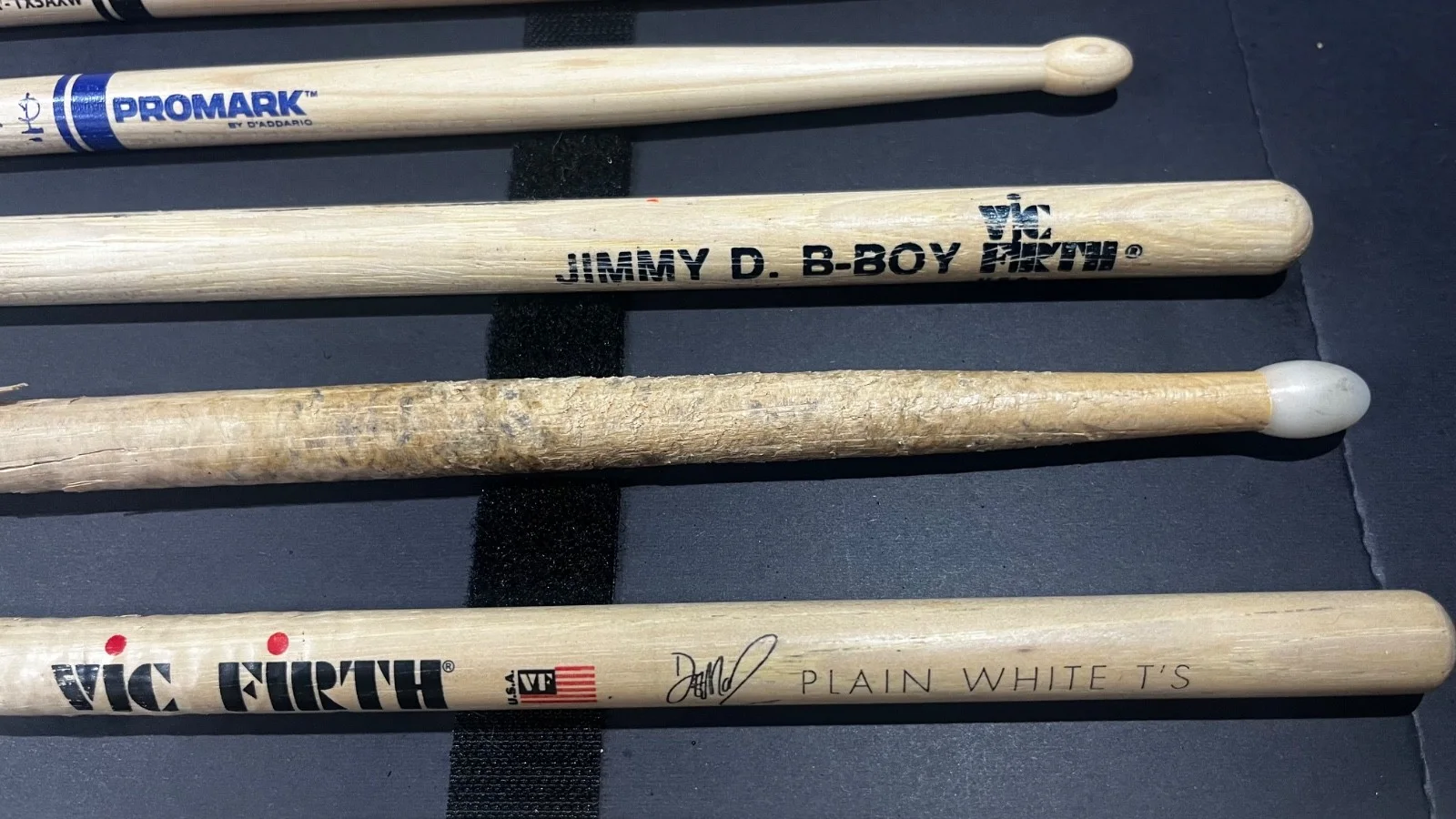 Uriah Heep ANIMAL STICK RUSSEL GILBROOK Drumsticks #08 in the photo Group 13, image 4