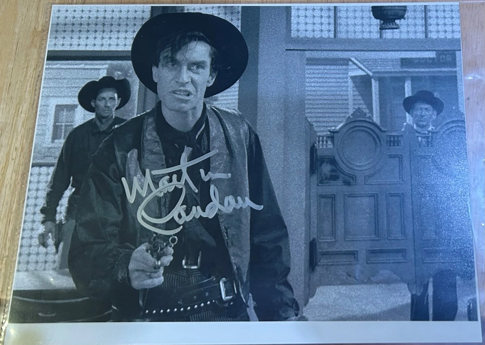 Martin Landau — MARTIN LANDAU 🔥 IP Autograph Photo Twilight Zone 🔥 Mr. Denton On Doomsday 🔥, image 2