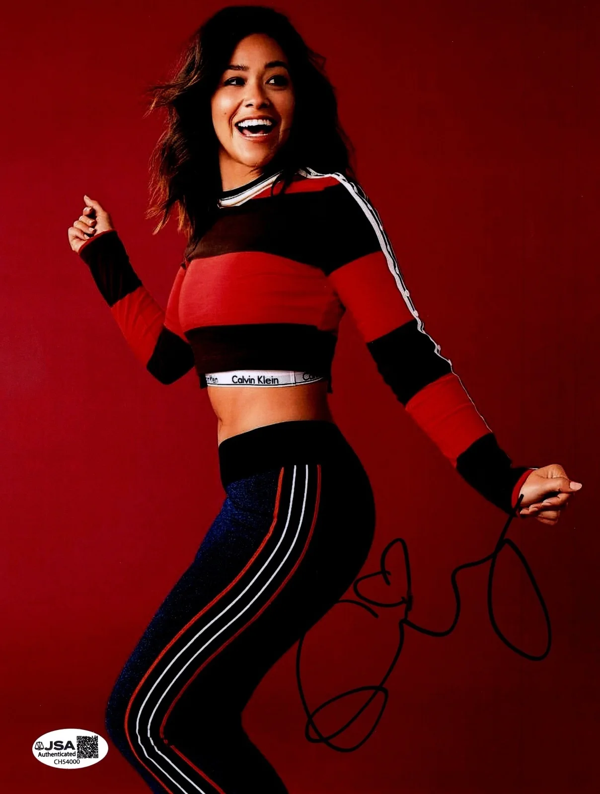 GINA RODRIGUEZ — GINA RODRIGUEZ Authentic Hand-Signed "JANE THE VIRGIN" 8x10 photo JSA COA