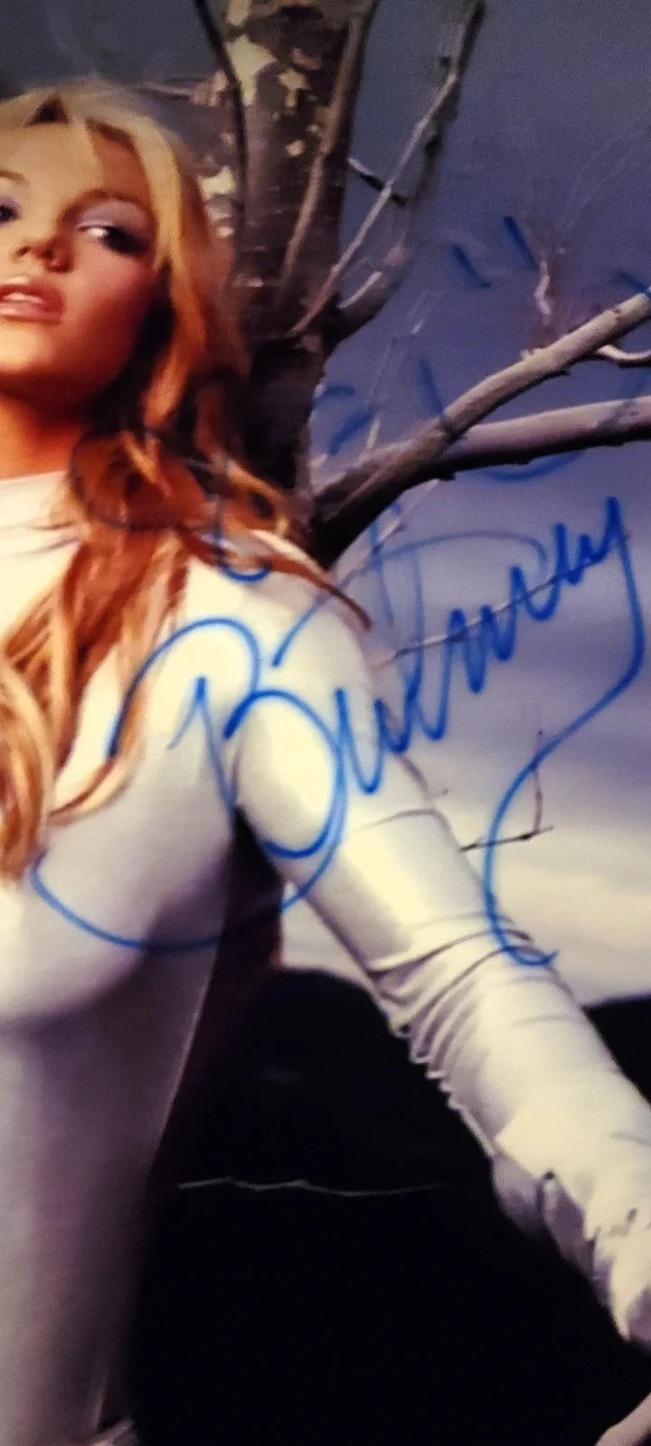 Britney Spears RARE LOVE = HAPPINESS Signed Autographed Photo Authentic 8X10 COA, изображение 2