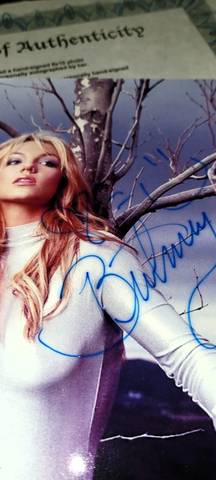Britney Spears RARE LOVE = HAPPINESS Signed Autographed Photo Authentic 8X10 COA, изображение 3