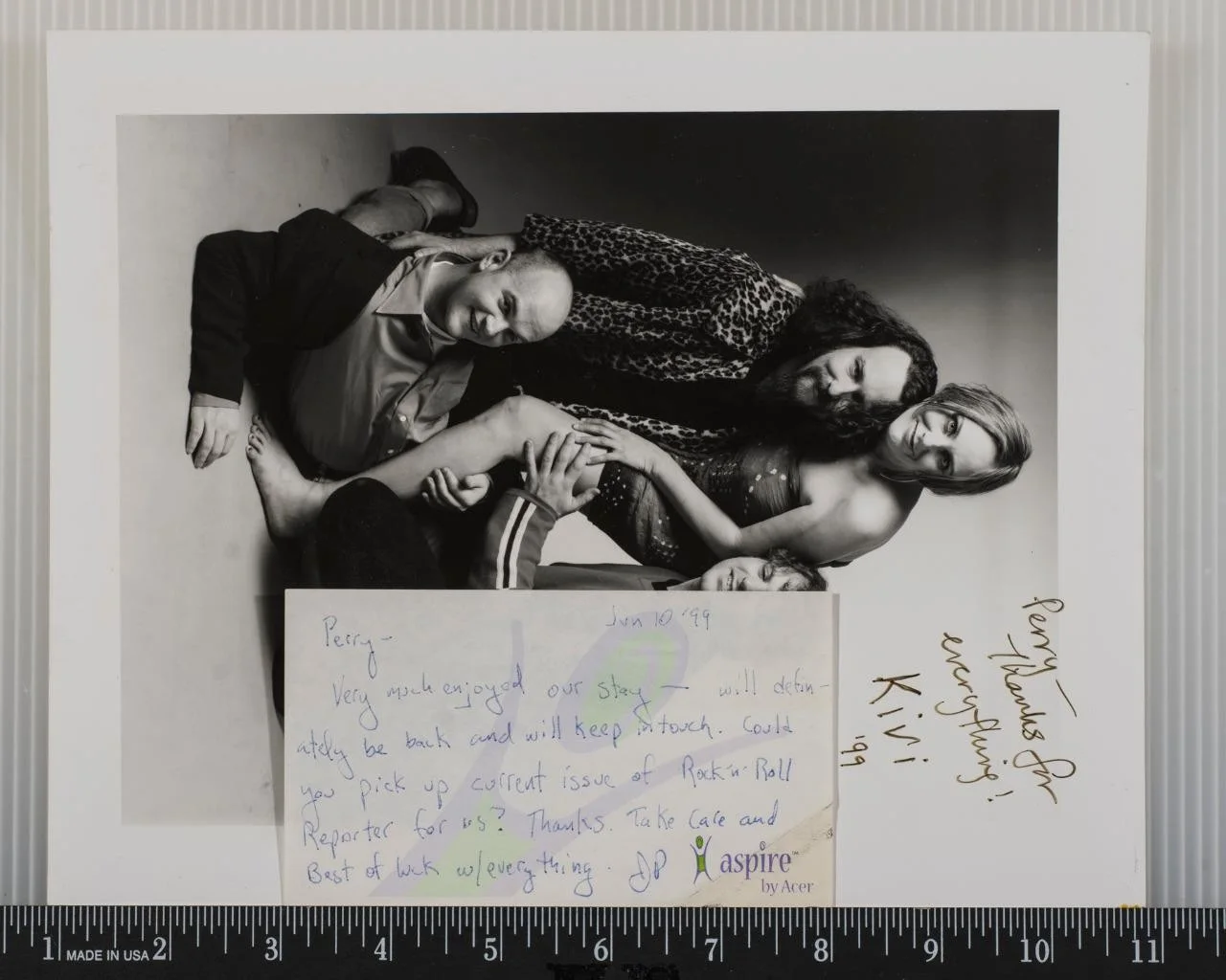 Kivi Autograph Signed 8x10 B&W Promo Promotional Photo, изображение 2