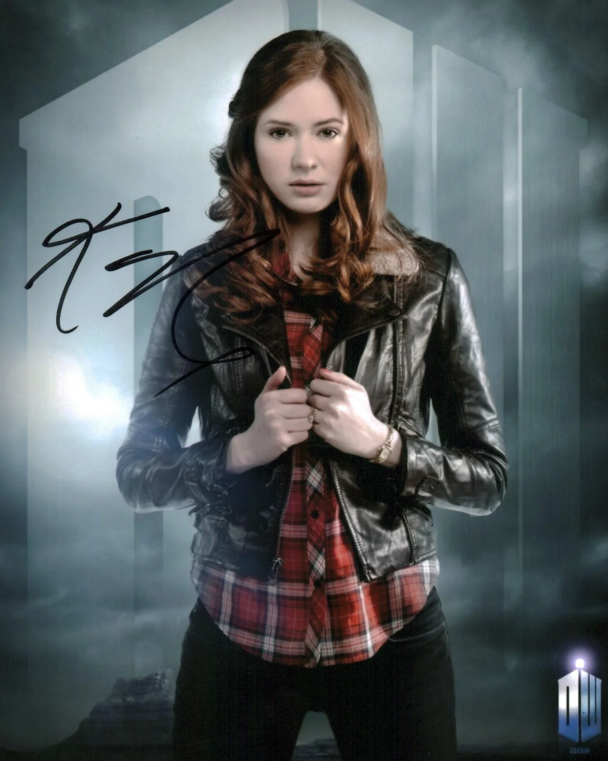 Karen Gillan — Karen Gillan Doctor Who 8x10 Signed Photo JSA Certified Autograph