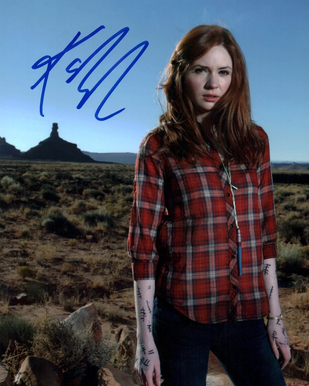 Karen Gillan — Karen Gillan Doctor Who 8x10 Signed Photo JSA Certified Autograph