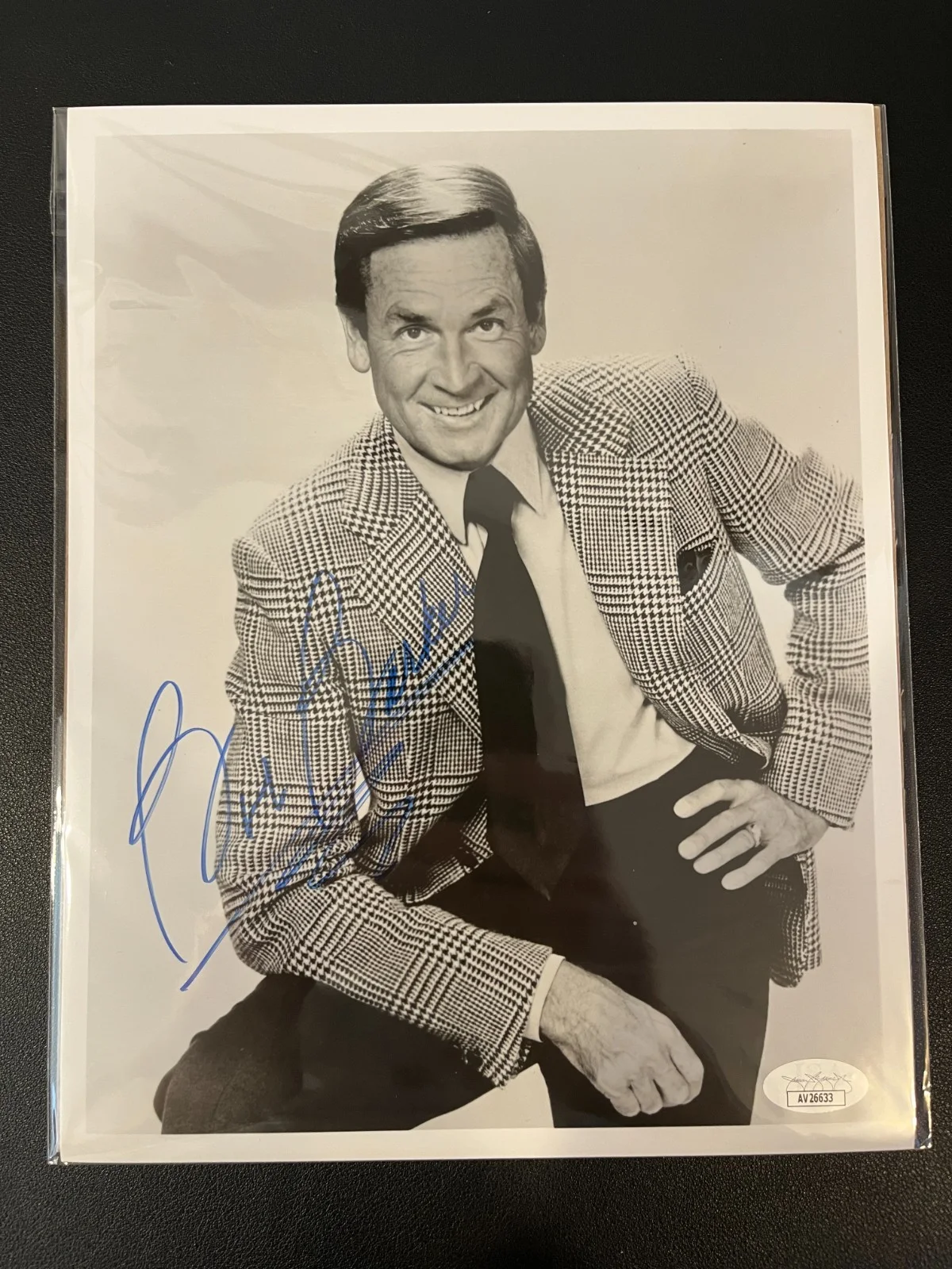 Bob Barker — Bob Barker Auto Autograph Signed JSA COA 8x10 Photograph