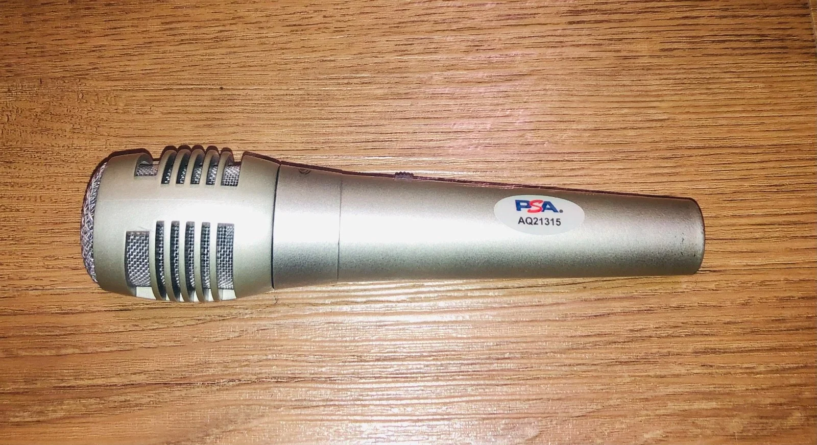 Miley Cyrus Hannah Montana Endless Summer Vacation Bangerz Signed Microphone PSA, изображение 2