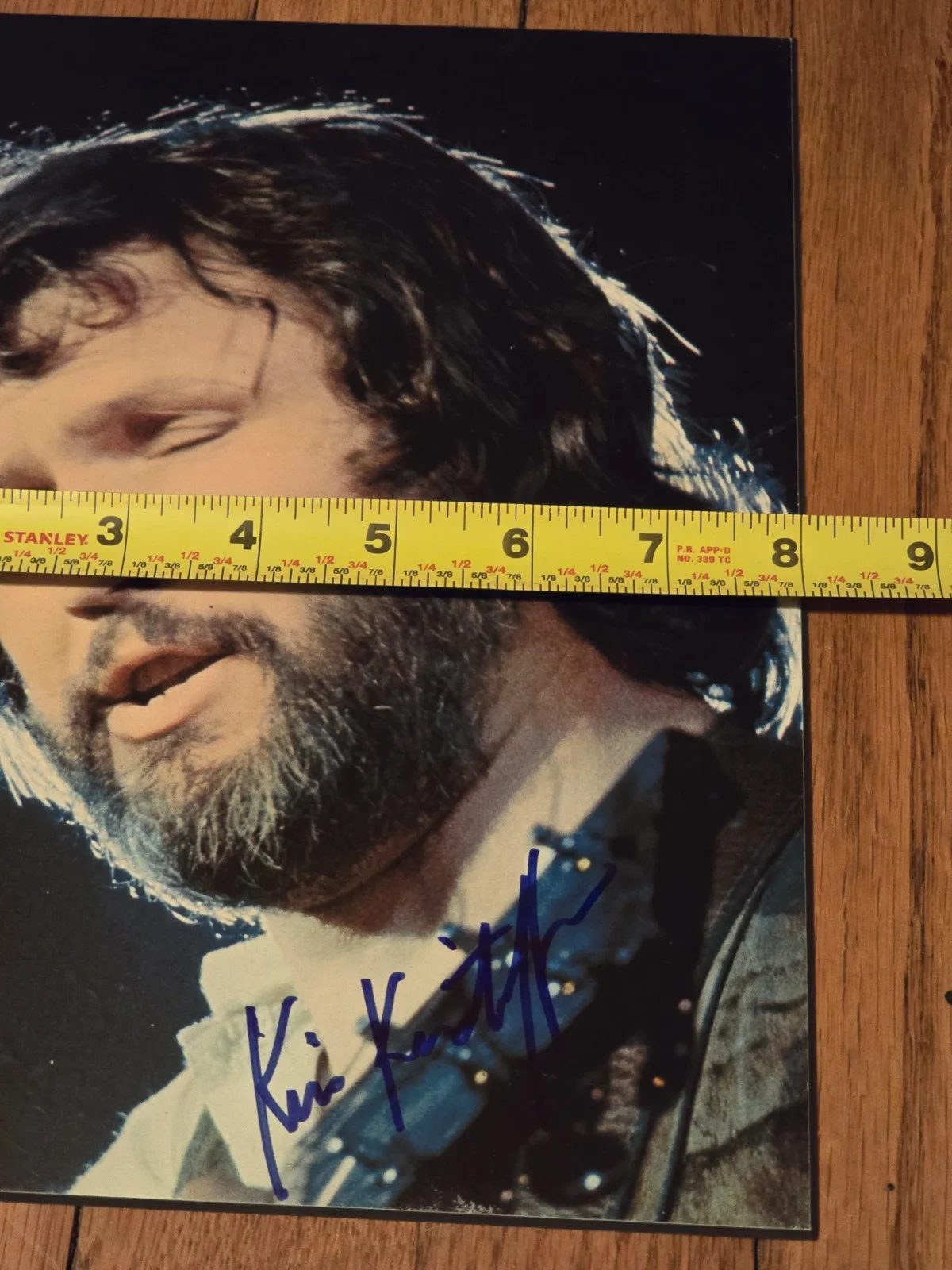 Kris Kristofferson Singing SIGNED Photo Board Country Legend Cowboy Autographed, image 5