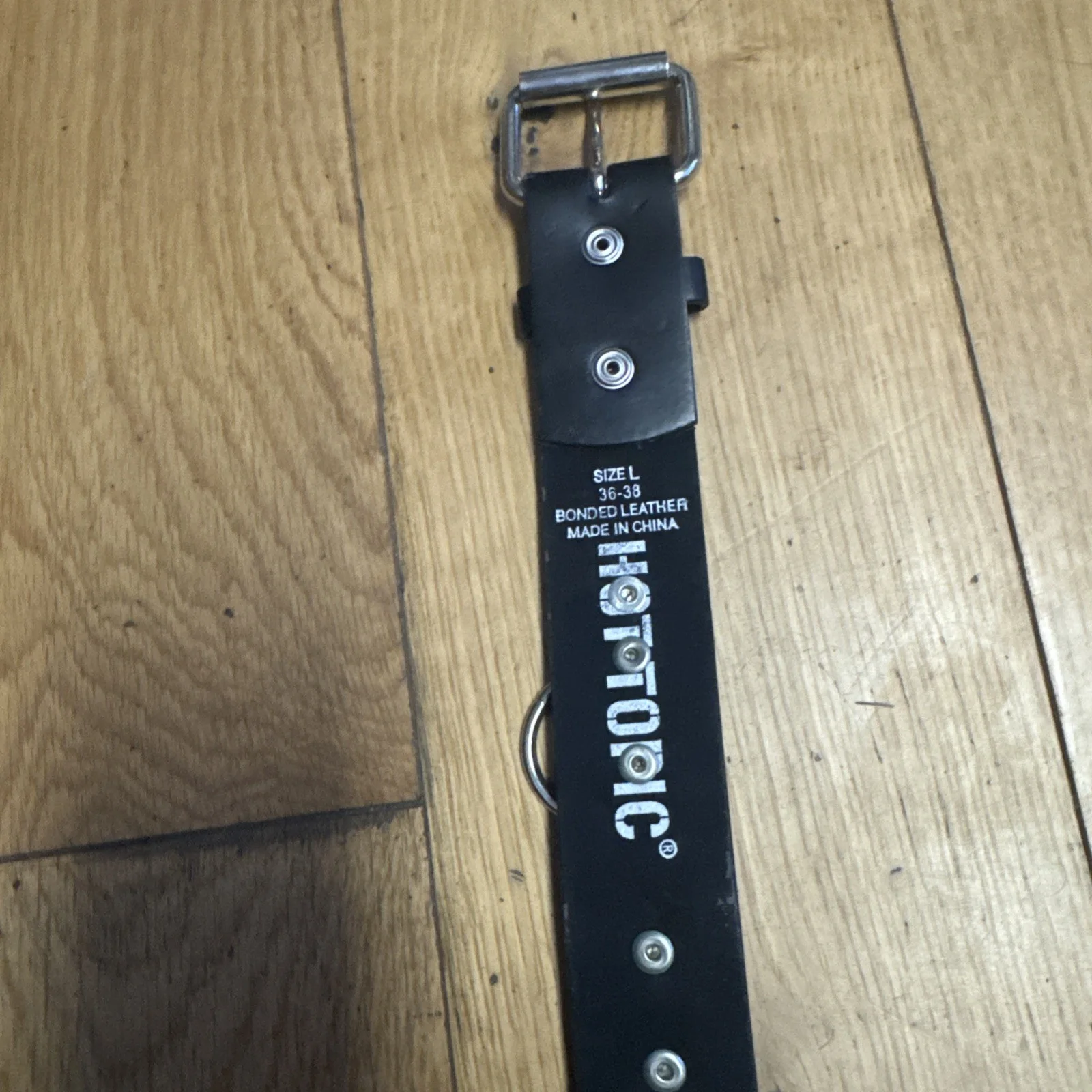 hot topic belt motley cru “ the dirt” Worn By MSK Colson Baker Tommy Lee coa, изображение 4