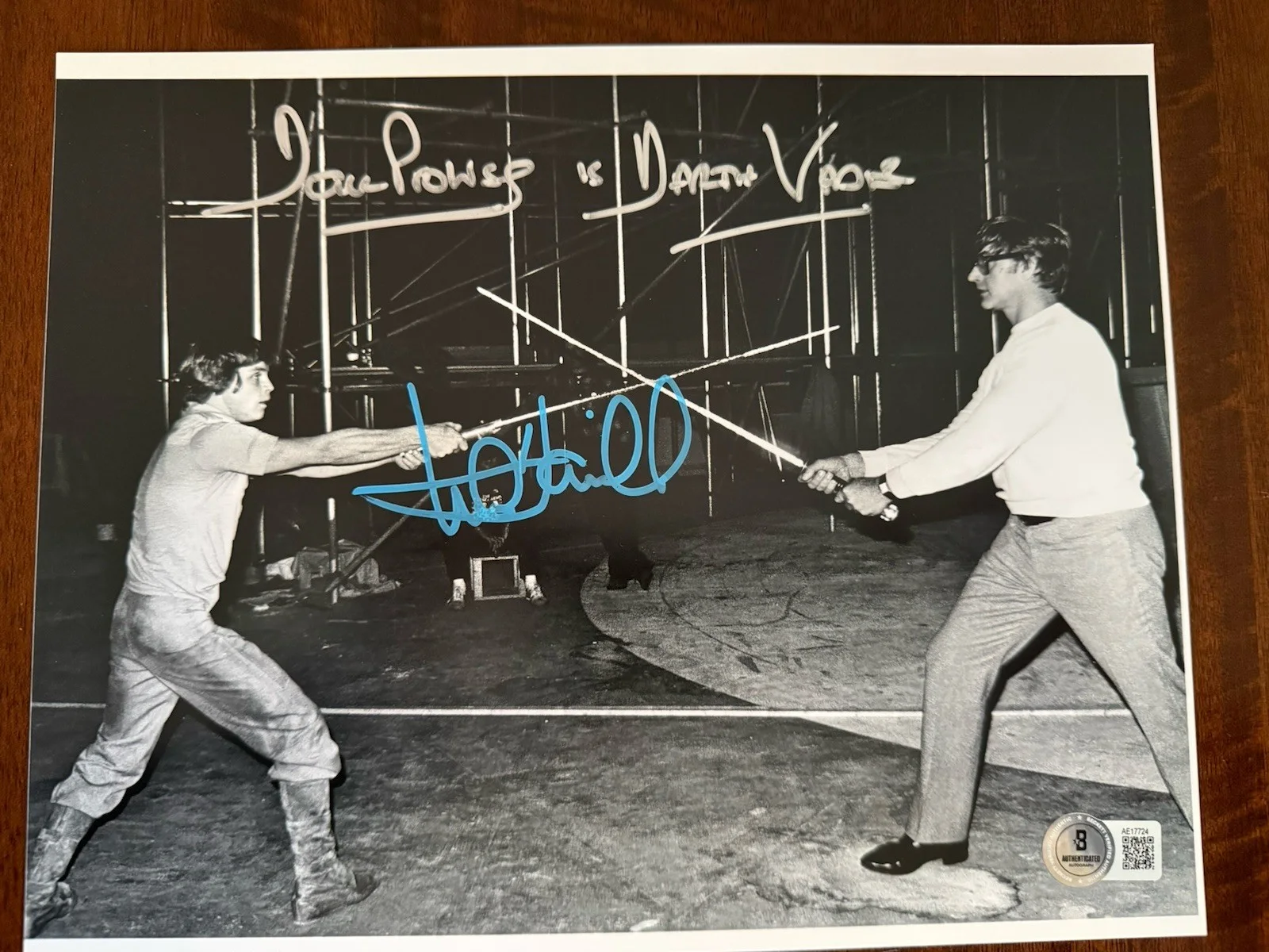 Mark Hamill — MARK HAMILL DAVID PROWSE HAND SIGNED STAR WARS AUTOGRAPH RARE BECKETT COA DAVE, image 2