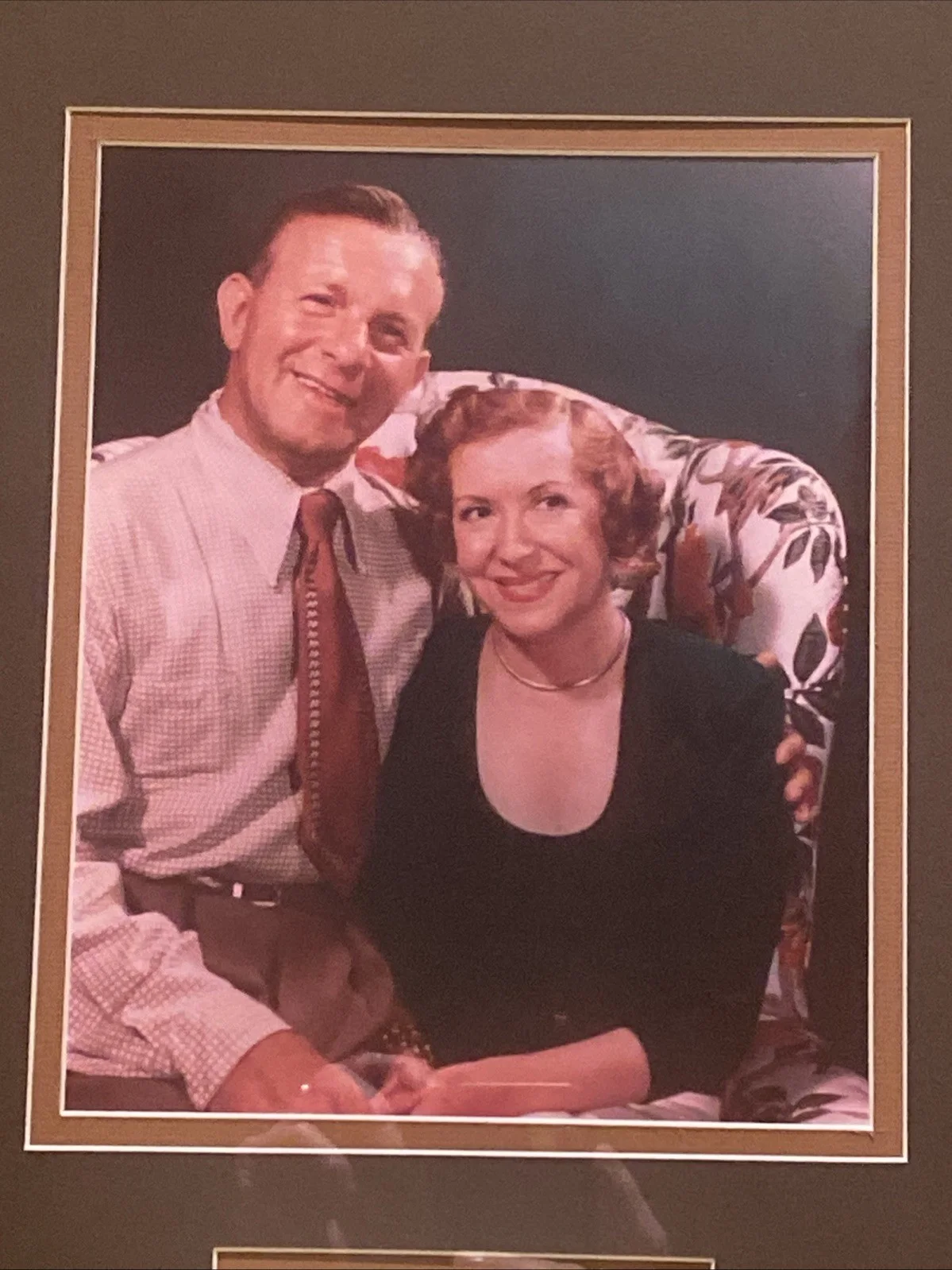 George Burns, Gracie Allen — George Burns & Gracie Allen 1950s 8x10 Photo Autographs 14”x20” Framed SIGNED, изображение 2