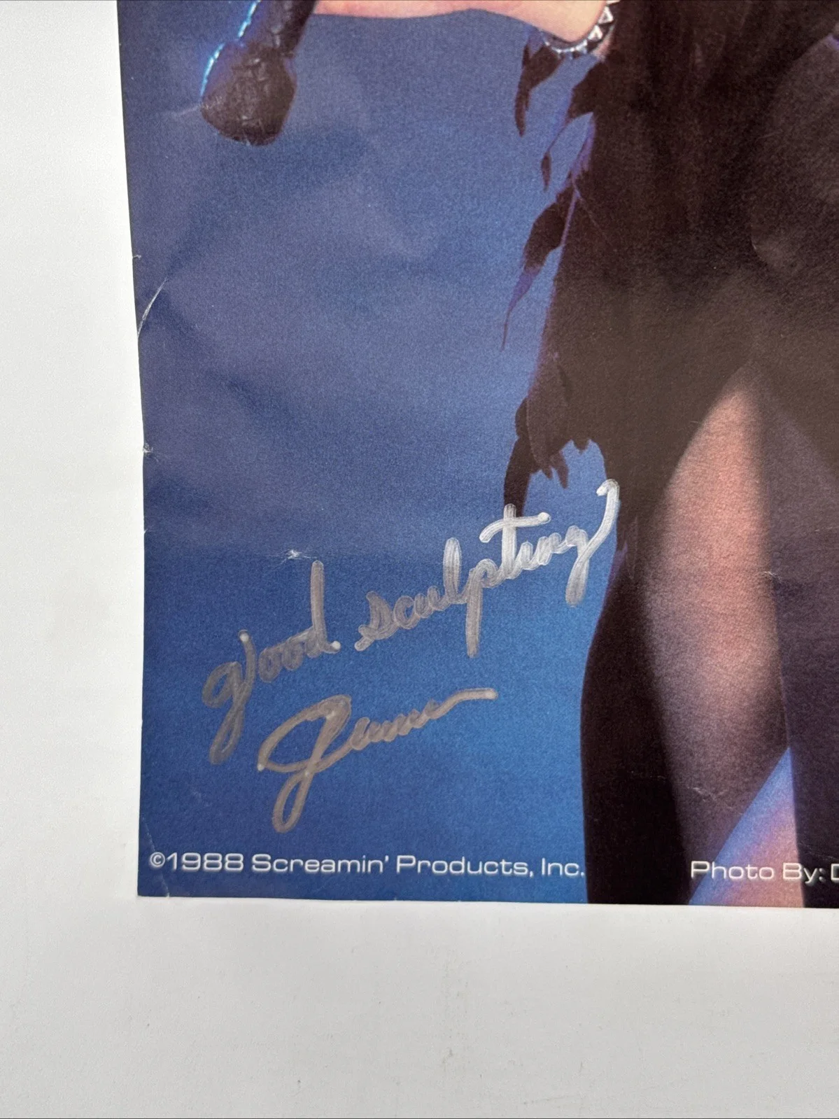 Elvira — 1988 ELVIRA US Signed "Yours Cruelly" "Nice Sculpting James" 13.75x9.75 (14x10), изображение 4