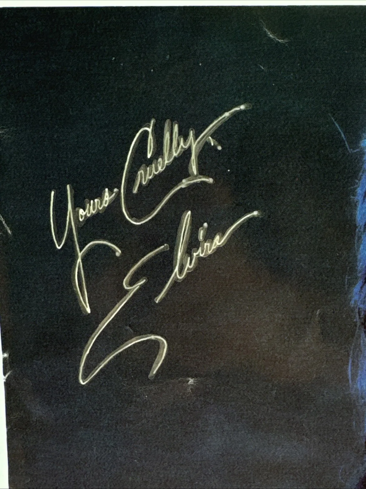 Elvira — 1988 ELVIRA US Signed "Yours Cruelly" "Nice Sculpting James" 13.75x9.75 (14x10), изображение 5