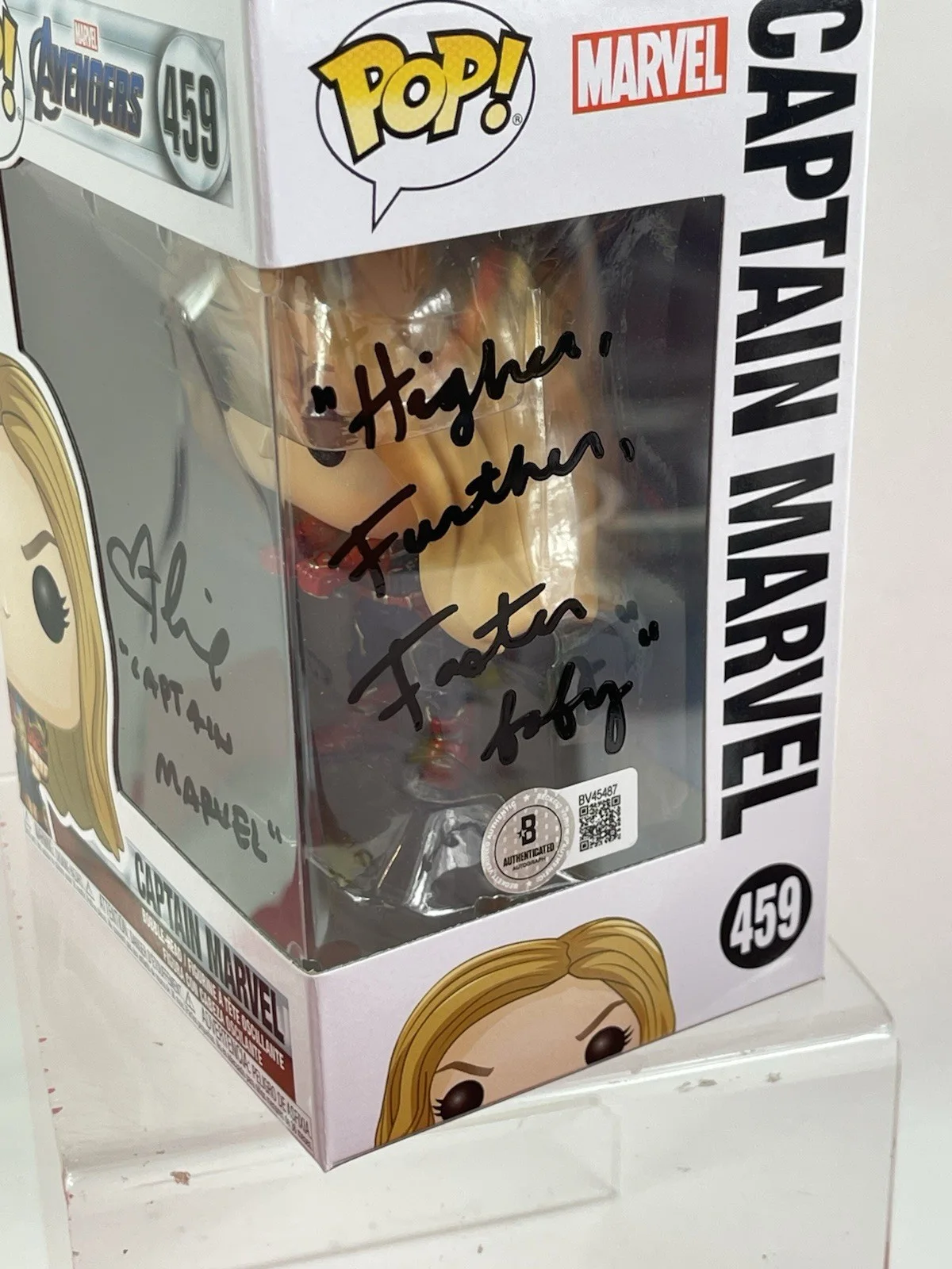 Brie Larson — Brie Larson Signed Captain Marvel 459 Funko Pop w/ Char Name & QUOTE Beckett COA, изображение 3