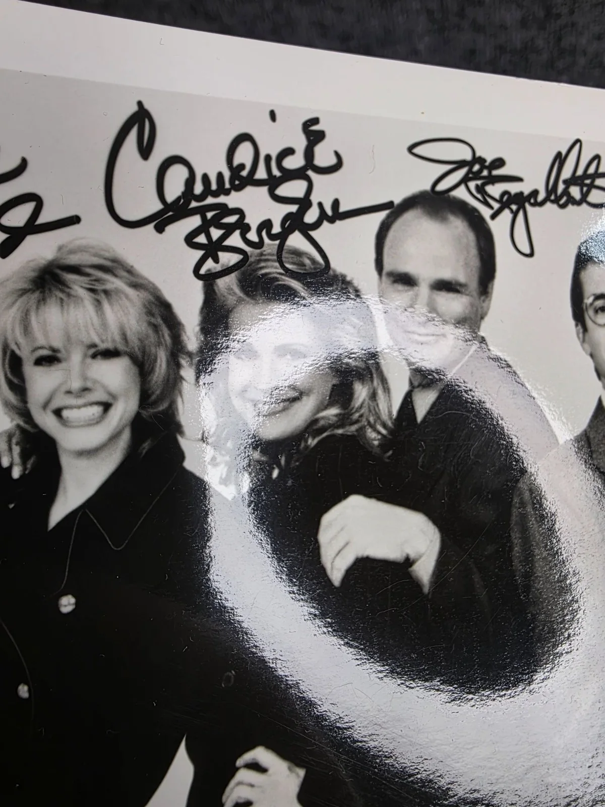Murphy Brown Cast Signed 8x10 Photo Candace Bergen Autographed Memorabilia, image 4