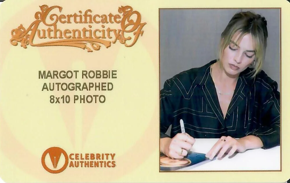 Margot Robbie — Margot Robbie 'Once Upon a Time in Hollywood' Original Signed 8x10 Photo CoA FSD, image 2