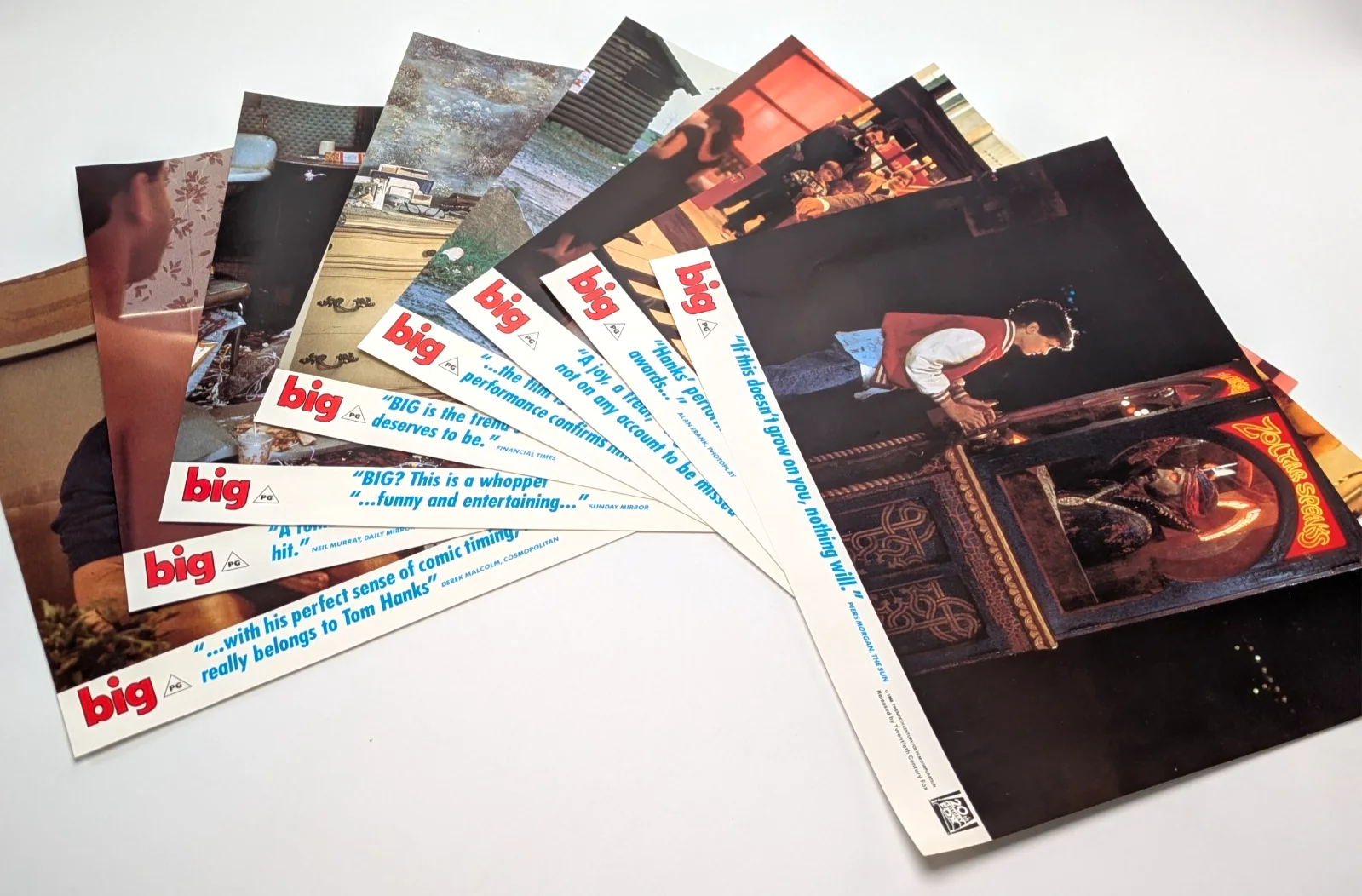 Presentation VHS Cover & Stills from Big feat Tom Hanks | CBS/Fox Video 1988, изображение 3