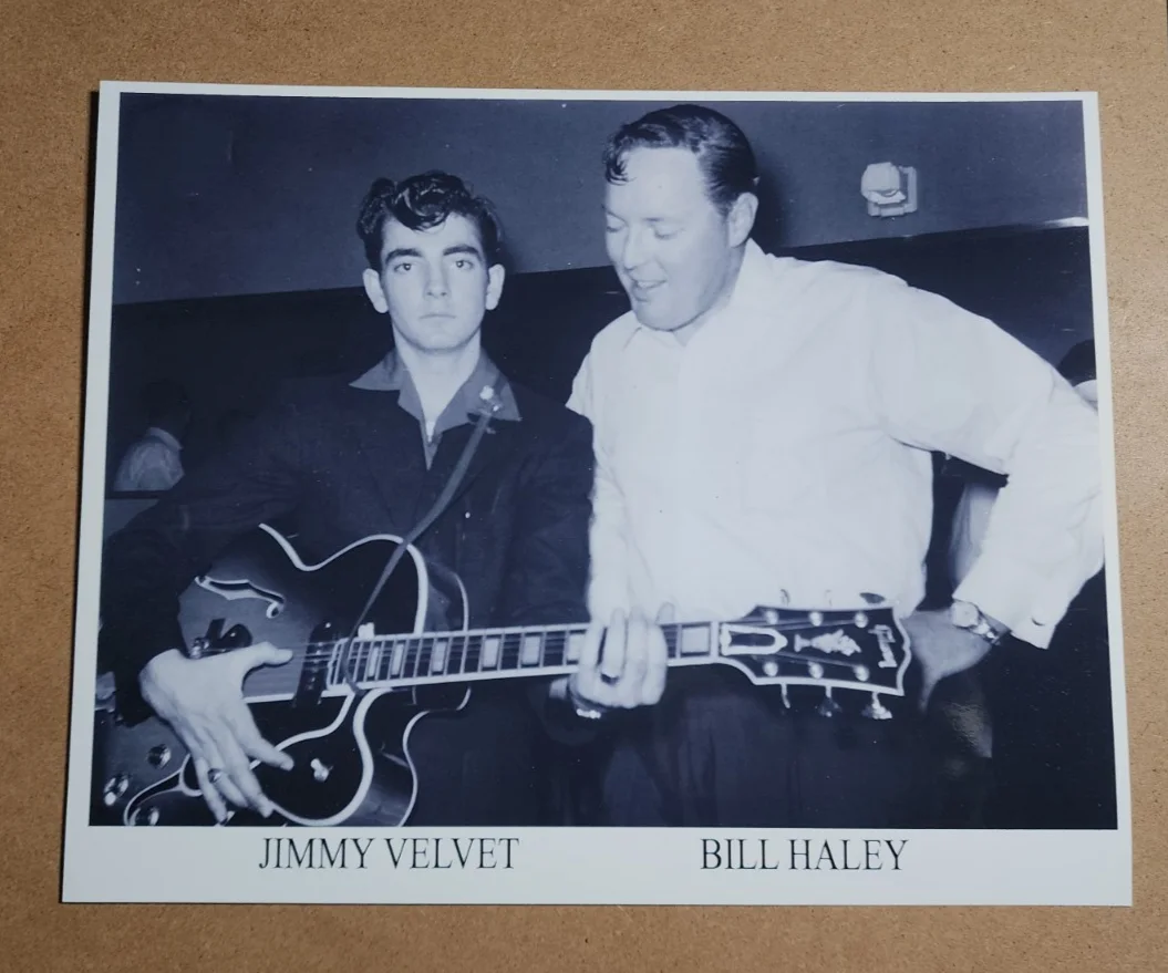 2 Vtg Photos of NICK ADAMS, ELVIS PRESLEY, BILL HALEY, JIMMY VELVET - One SIGNED, изображение 3