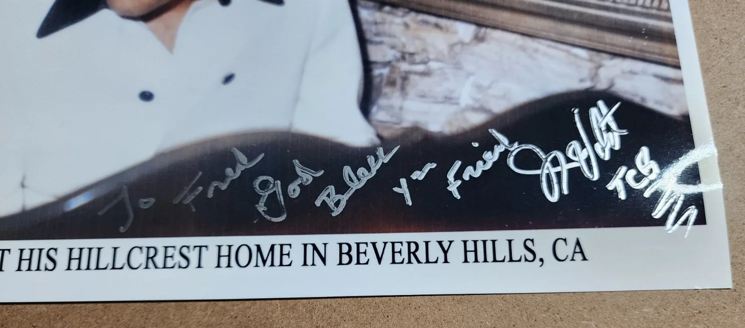 Vtg Photo of ELVIS PRESLEY at his home in Beverly Hills SIGNED by JIMMY VELVET, изображение 3