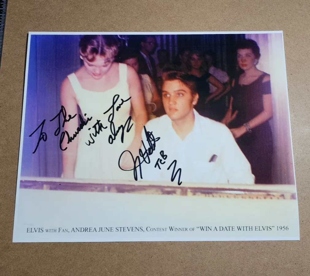 Vtg Photo of ELVIS PRESLEY w/Andrea June Stevens SIGNED by JIMMY VELVET - 1956, изображение 2