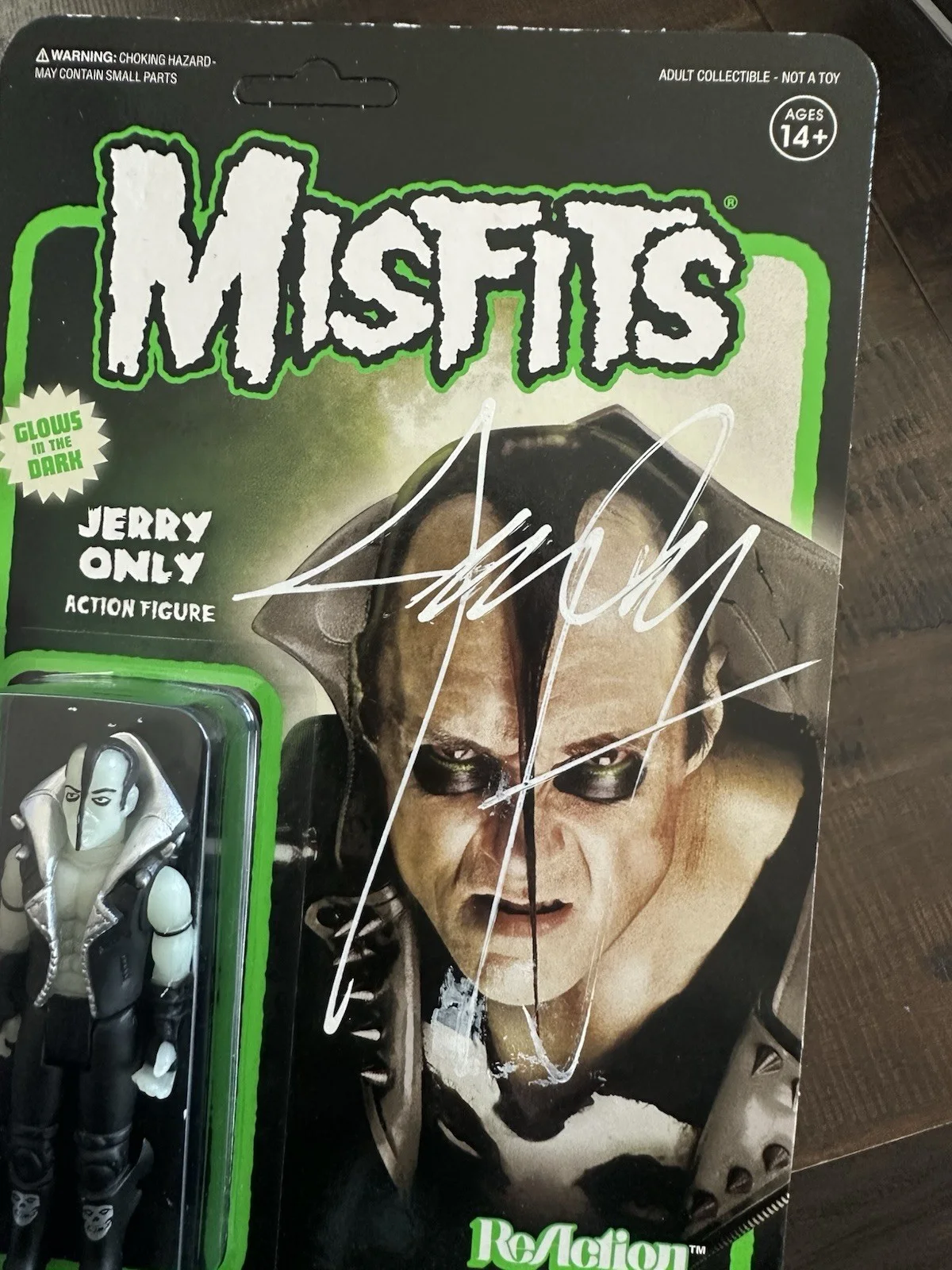 Signed- Jerry Only Misfits Reaction Vinyl Figure Autographed, image 3