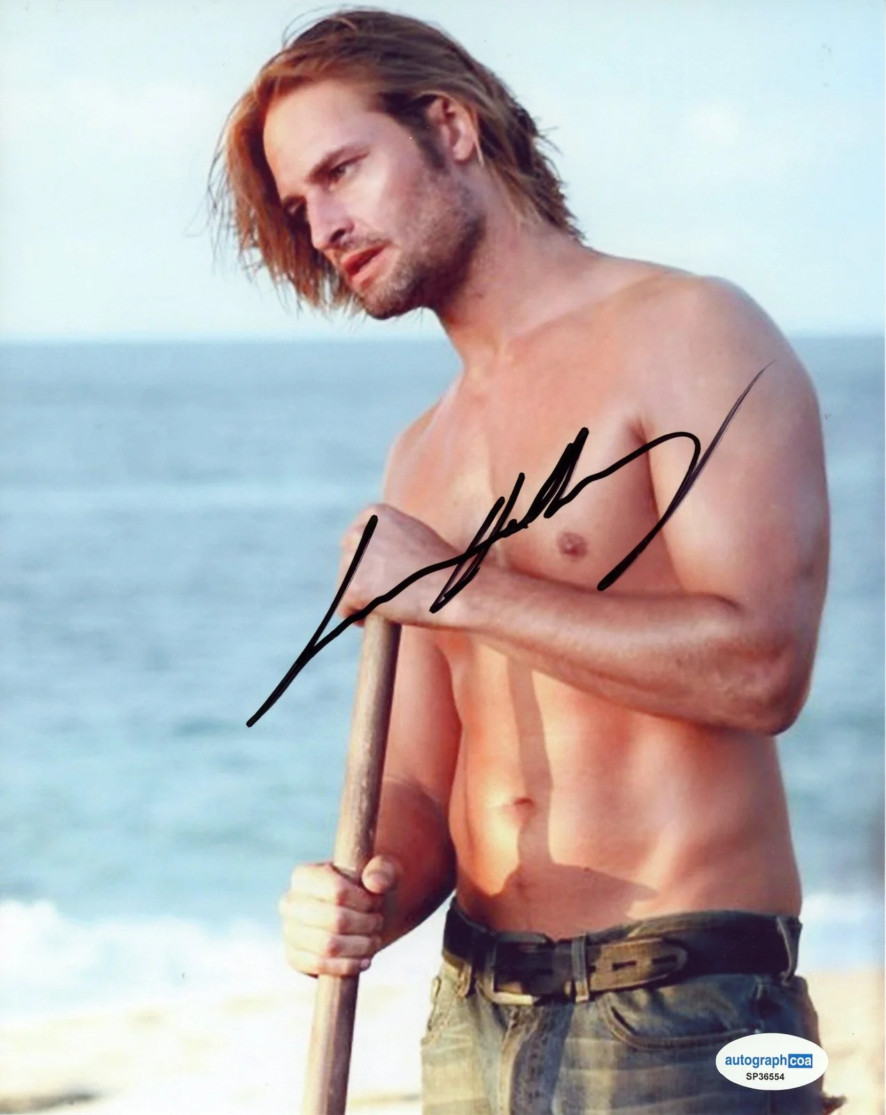 Josh Holloway — Josh Holloway "Lost" AUTOGRAPH Signed Shirtless 'Sawyer' 8x10 Photo ACOA, image 2