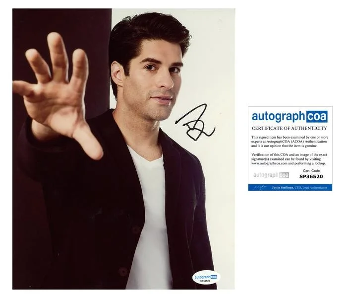 Asher Grodman — Asher Grodman "Ghosts" AUTOGRAPH Signed Autographed 8x10 Photo B ACOA