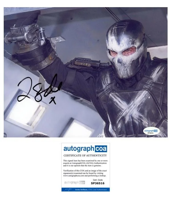 Frank Grillo — Frank Grillo "Captain America: Civil War" SIGNED 'Crossbones' 8x10 Photo B ACOA