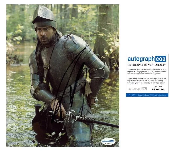 Colin Farrell — Colin Farrell "The New World" AUTOGRAPH Signed 'John Smith' 8x10 Photo ACOA