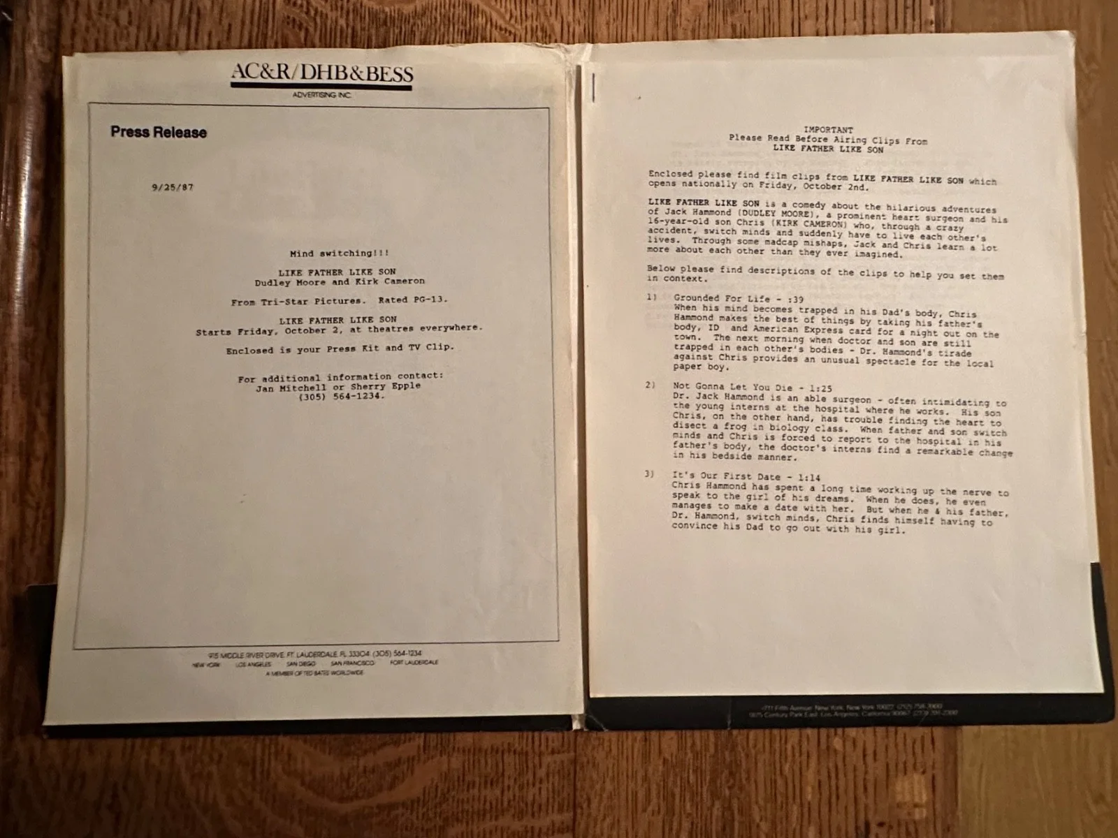 Dudley Moore & Kirk Cameron Lot of Memorabilia~ Press Kit, Slides, Lobby Cards, изображение 5