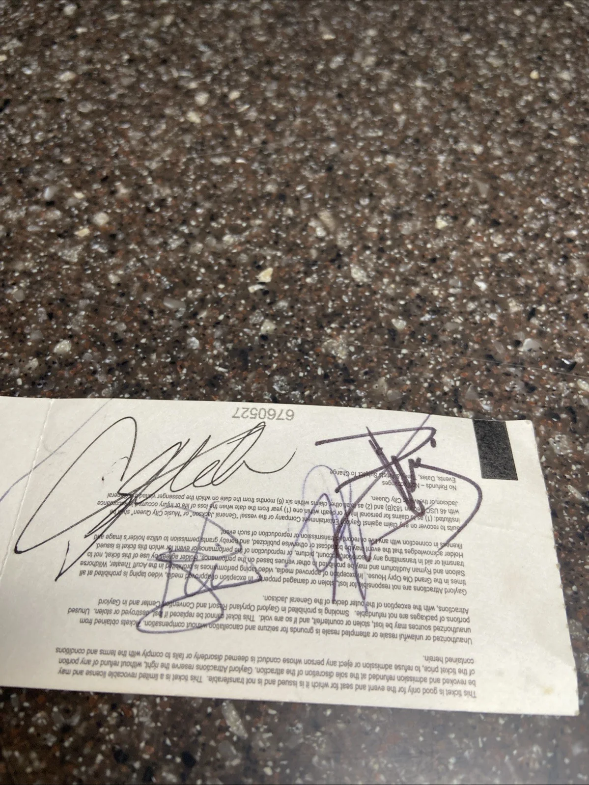 *SIGNED* Little Big Town Ticket & Guitar Picks Opry 2011 Christmas Autographed, image 4