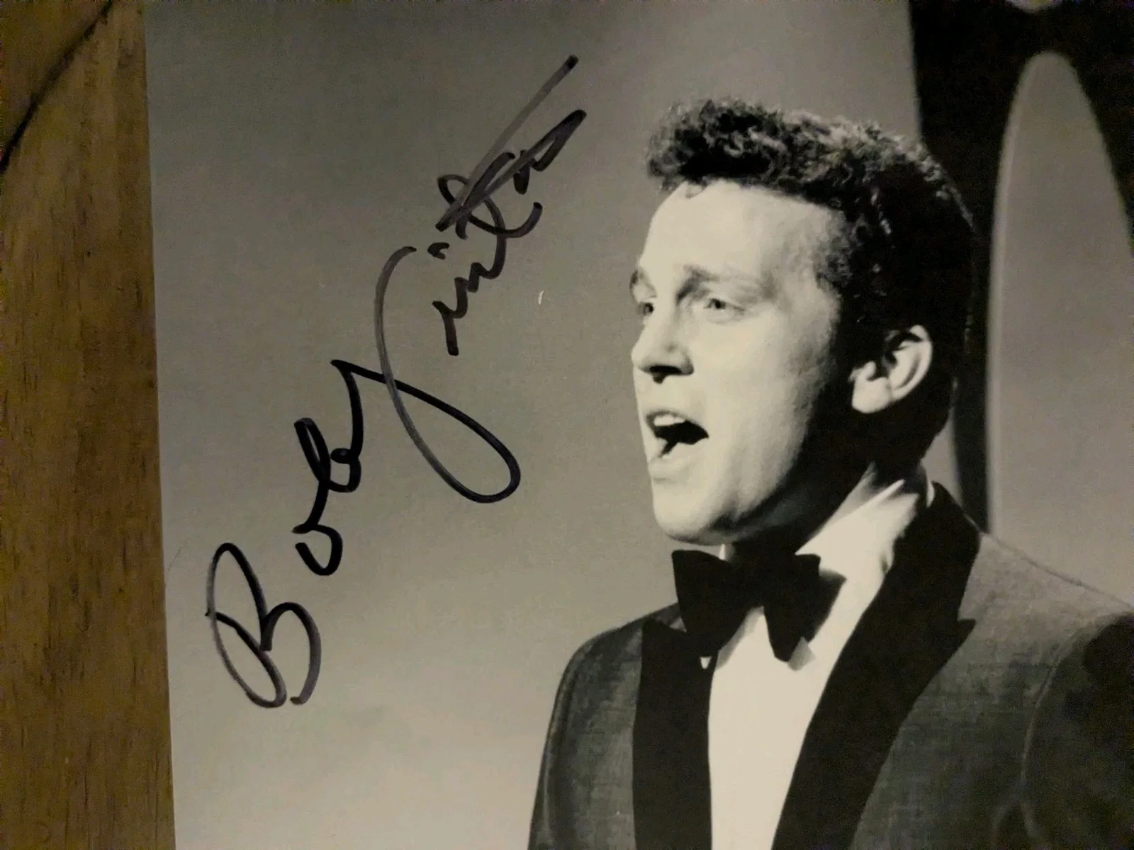 Bobby Vinton "The Polish Prince" Autographed Music Photo Beckett Authentication, изображение 2