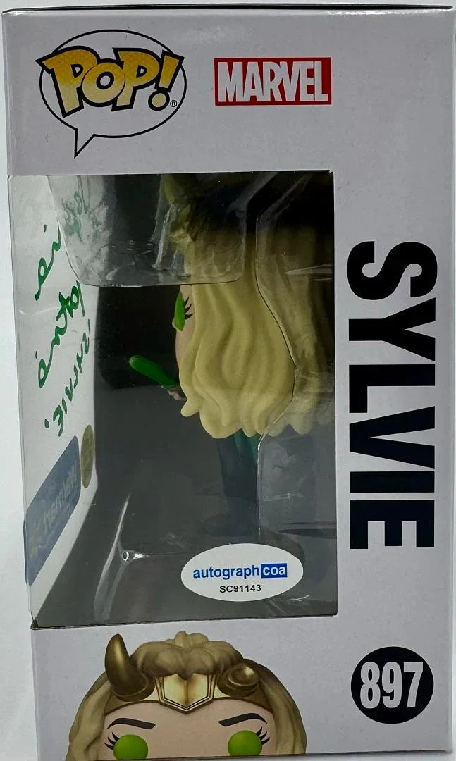 Sophia DiMartino signed "Sylvie" Funko Pop (Loki) w/character name - ACOA COA, изображение 3