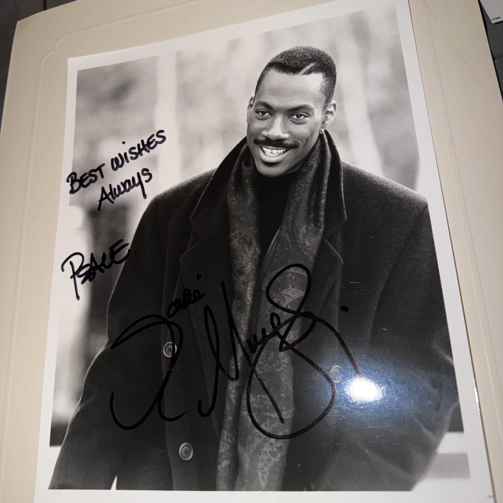 Eddie Murphy — Eddie Murphy Signed Autograph Signature 8x10 B&W Glossy Photograph, image 2