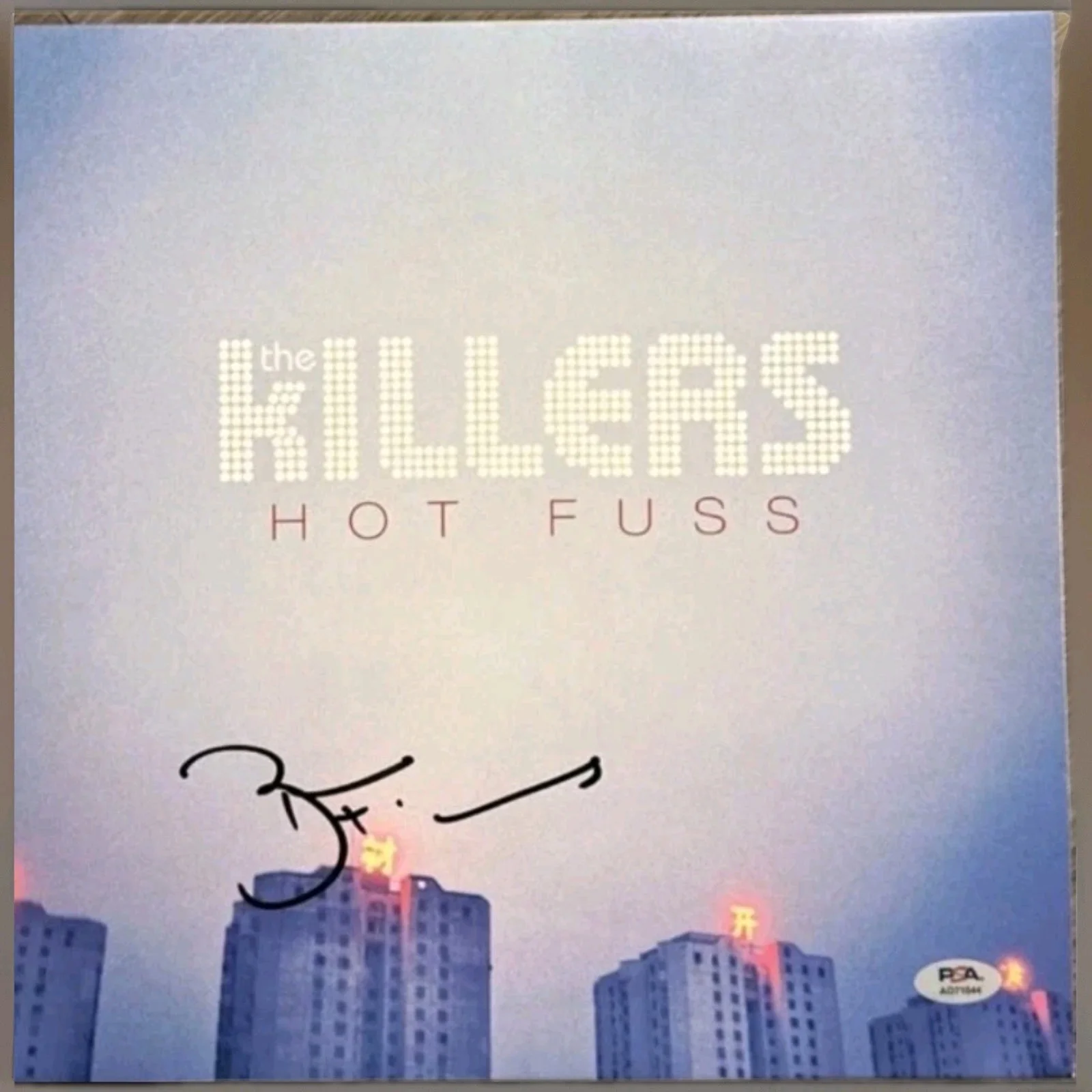 BRANDON FLOWERS THE KILLERS SIGNED HOT FUSS VINYL ALBUM PSA COA, изображение 3