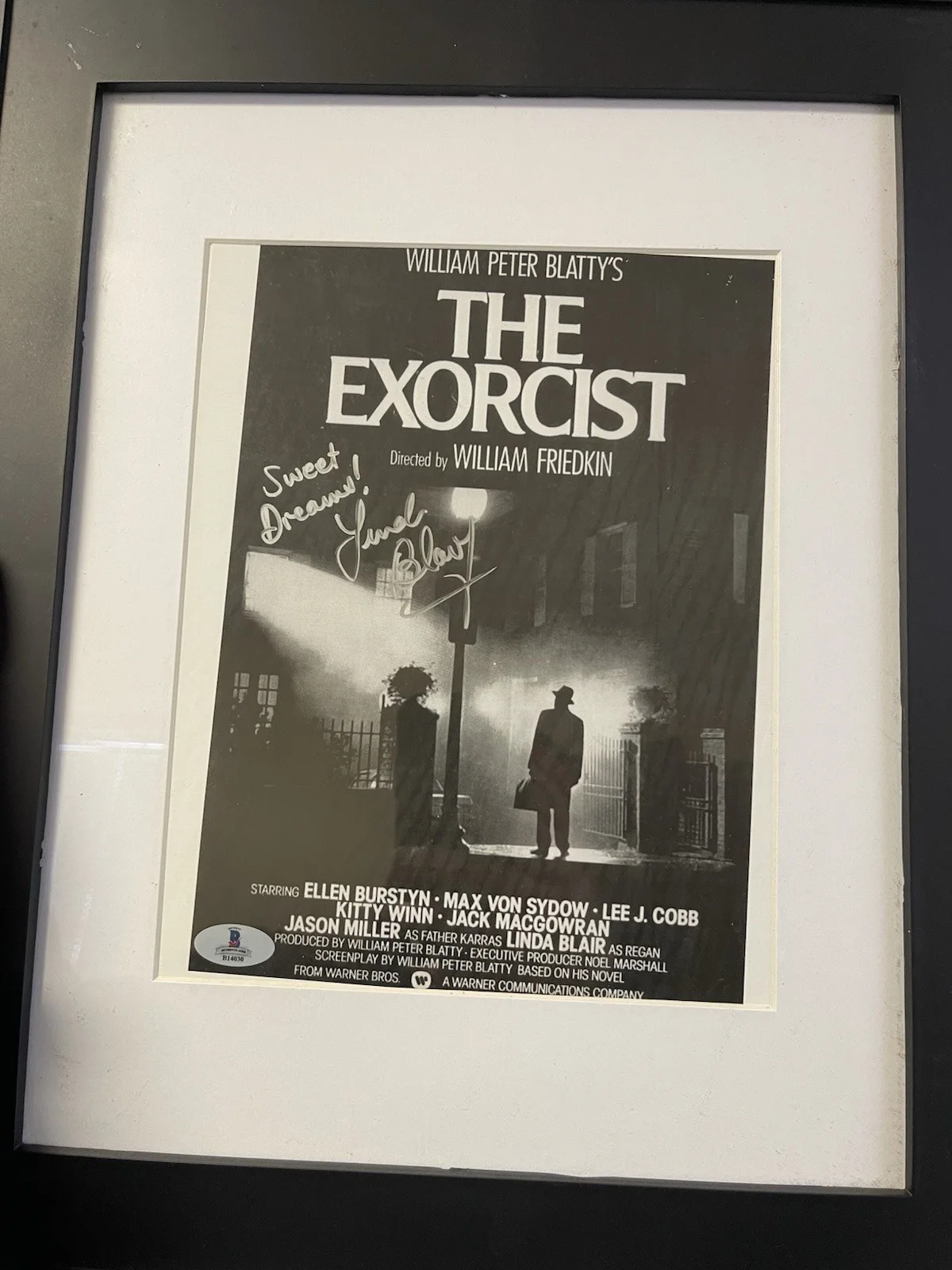 Linda Blair Singed Vertical Small Movie Poster Beckett Authenticated B14030, изображение 3