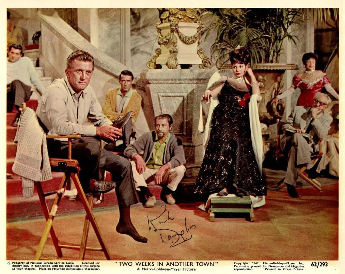 Kirk Douglas — Kirk Douglas Signed Autographed 8X10 Photo Two Weeks in Another Town JSA CJ07732