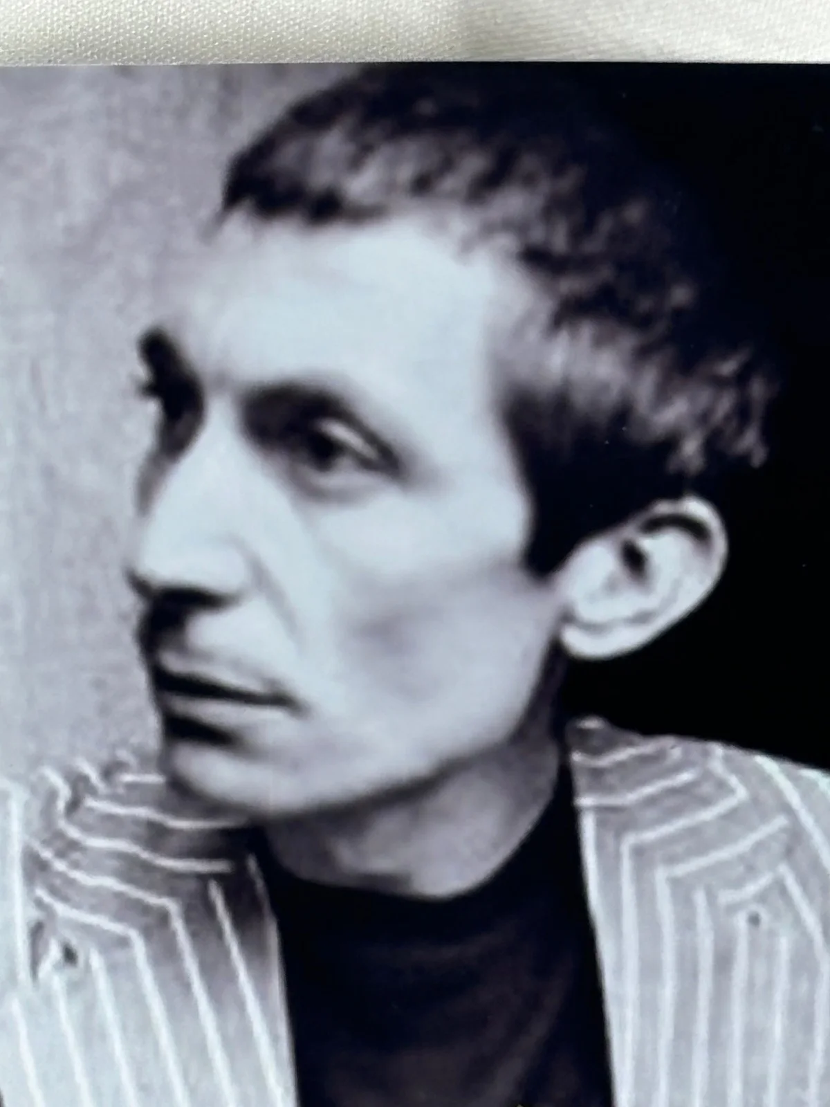 Charlie Watts – The Rolling Stones – Hand-Signed 6x8 Photograph – Gold Ink Autog, image 3