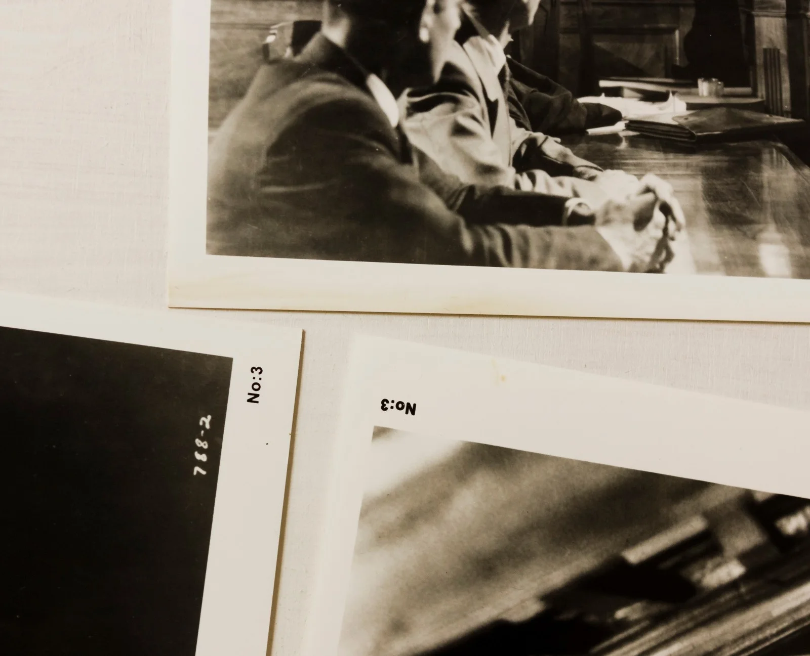 I, Confess 3 Film Stills Montgomery Clift Alfred Hitchcock Crime Drama Thriller, изображение 2