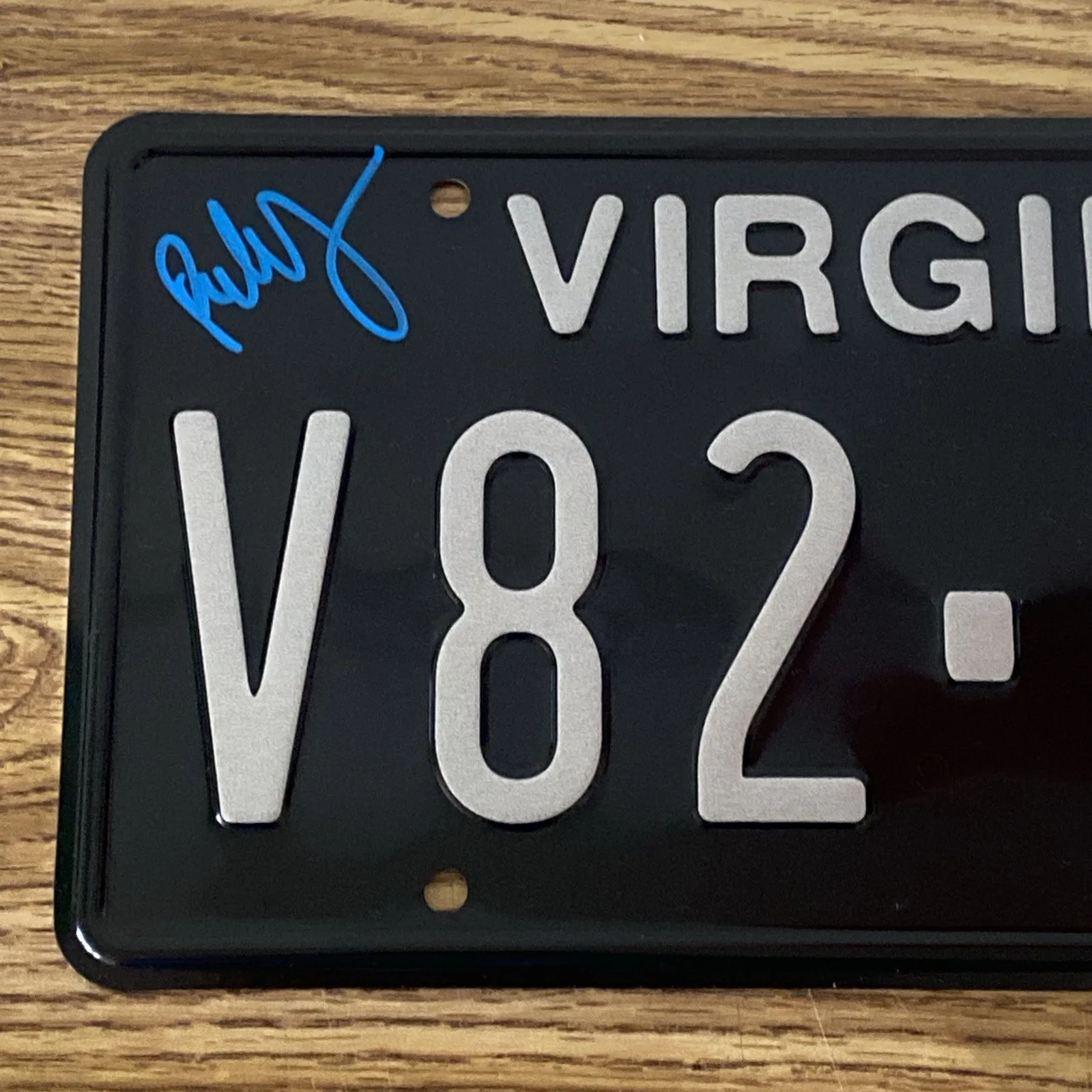 Paul Wesley — Paul Wesley Autographed License Plate Vampire Diaries Stefan’s Porsche, изображение 2