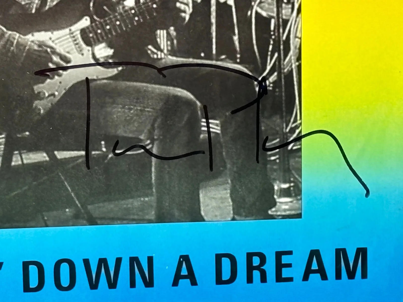 Tom Petty Autographed “Runnin’ Down a Dream” EP – Signed EP Cover – COA Included, image 2