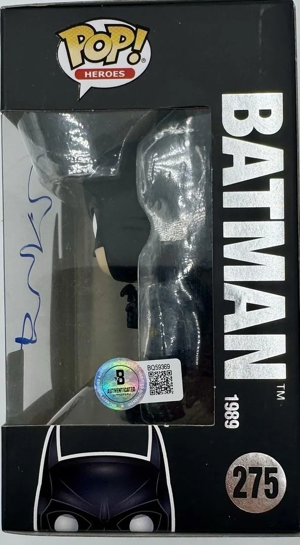 Tim Burton Signed Funko Pop #275 (Batman) *RARE* - Beckett COA, изображение 3